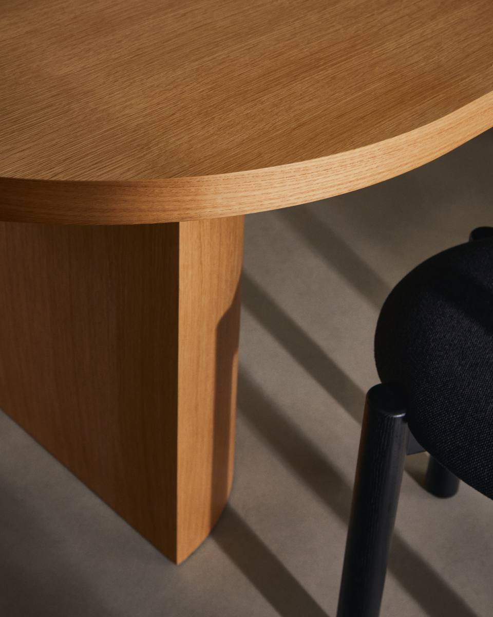 KAVE HOME Nealy spisebord, oval, produktbillede 5 af 6, Spiseborde hos HomeNordic
