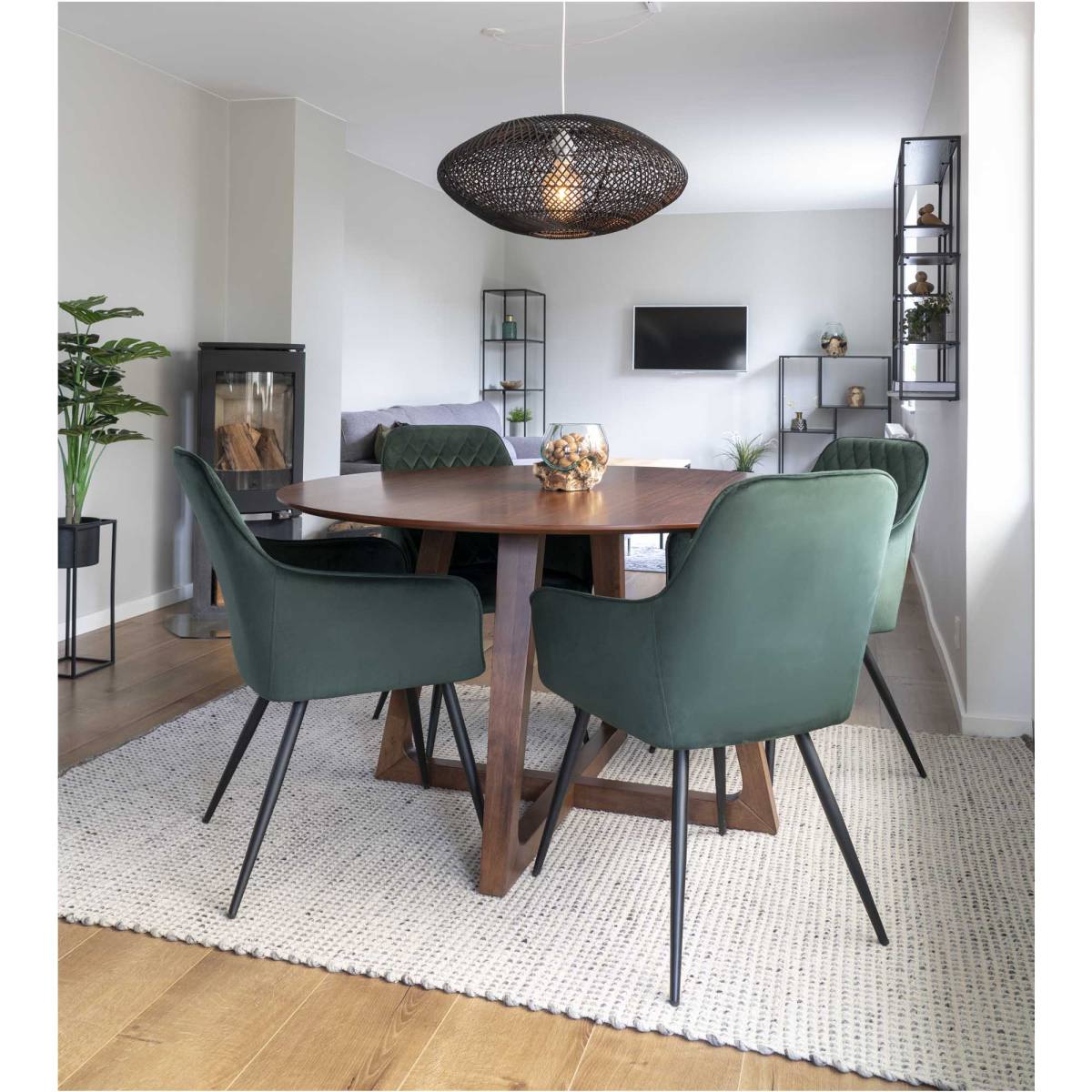 HOUSE NORDIC HELLERUP SPISEBORD VALNØD FINER, produktbillede 2 af 5, Spiseborde hos HomeNordic