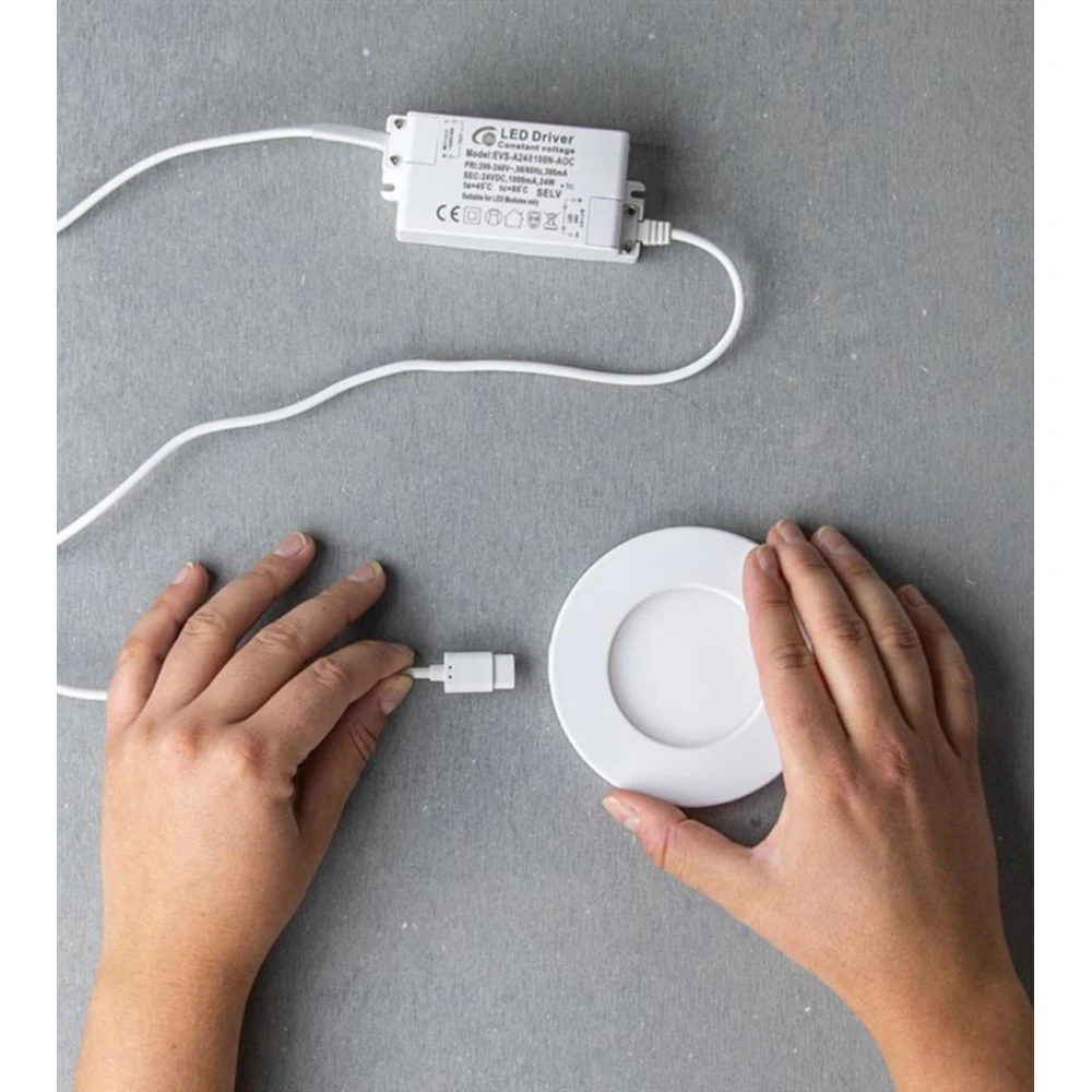 Outlet: COMBINE LED Driver 24V, 24W i Hvid, Strømforsyninger hos HomeNordic