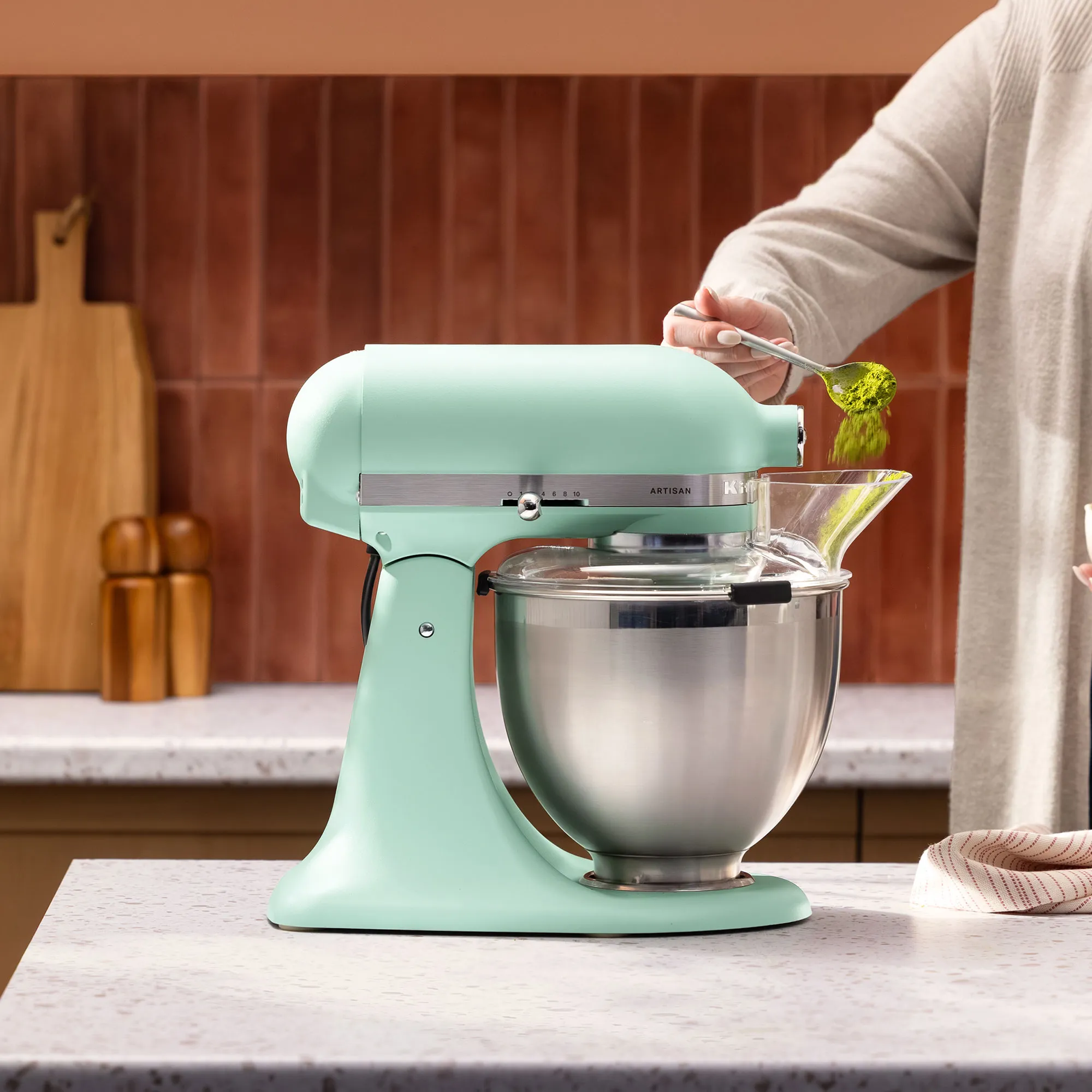 KitchenAid Artisan 5KSM195PSESD Røremaskine 2026 4,7 liter, spearmint, Røremaskiner hos HomeNordic