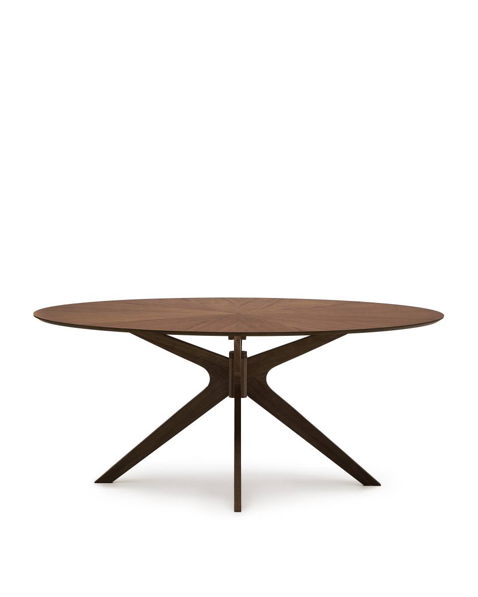KAVE HOME Naanim spisebord, oval, Spiseborde hos HomeNordic