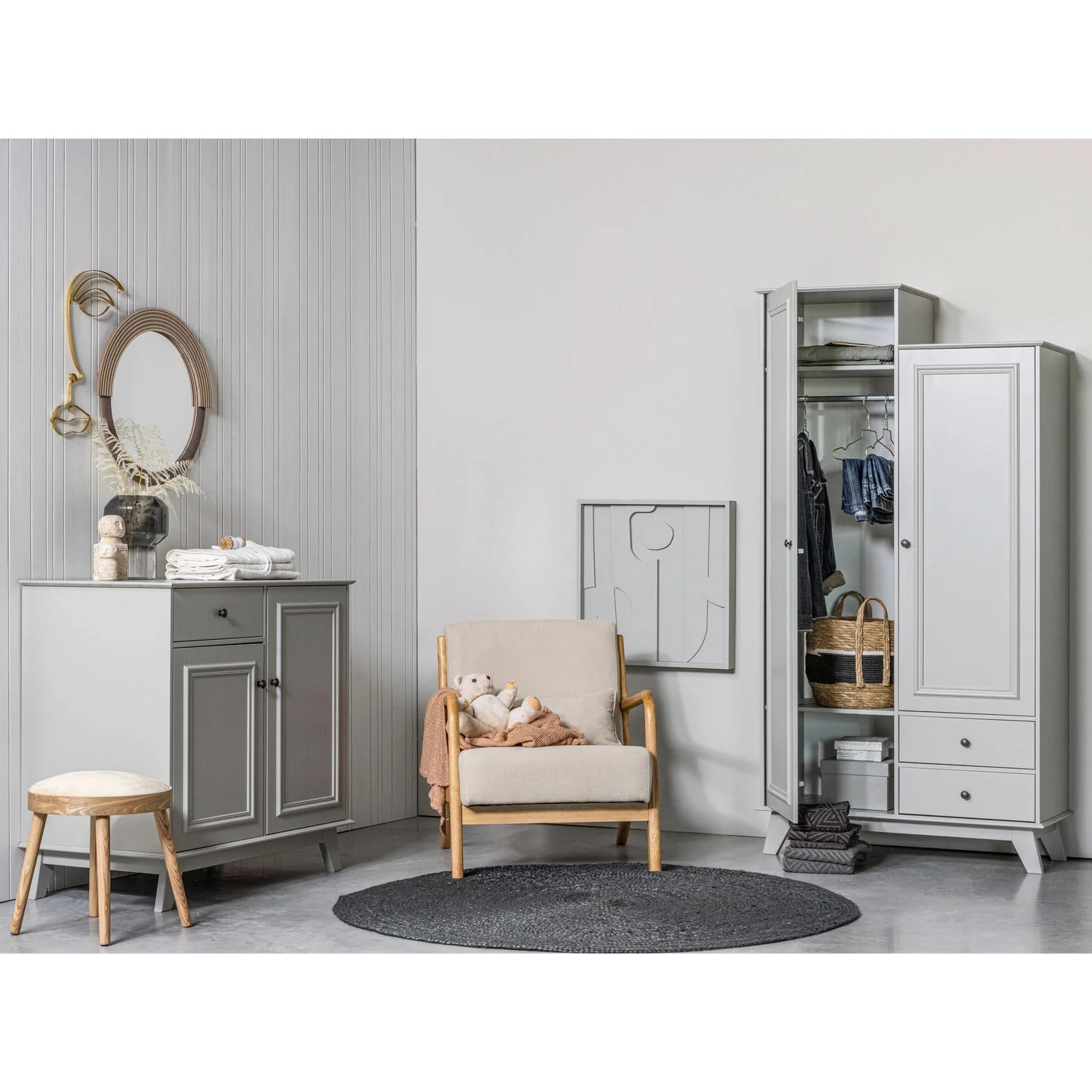 WOOOD - Lily Garderobeskab Fyrretræ Clay Grey FSC 190x98x41 cm, produktbillede 3 af 9, Garderobeskabe hos HomeNordic