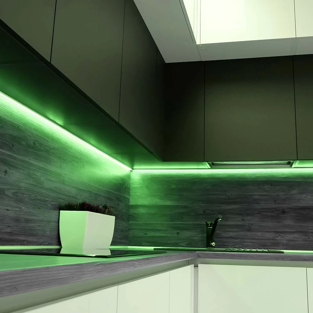 5m Grøn 3,2W/m stænktæt LED strip, LED-strips hos HomeNordic