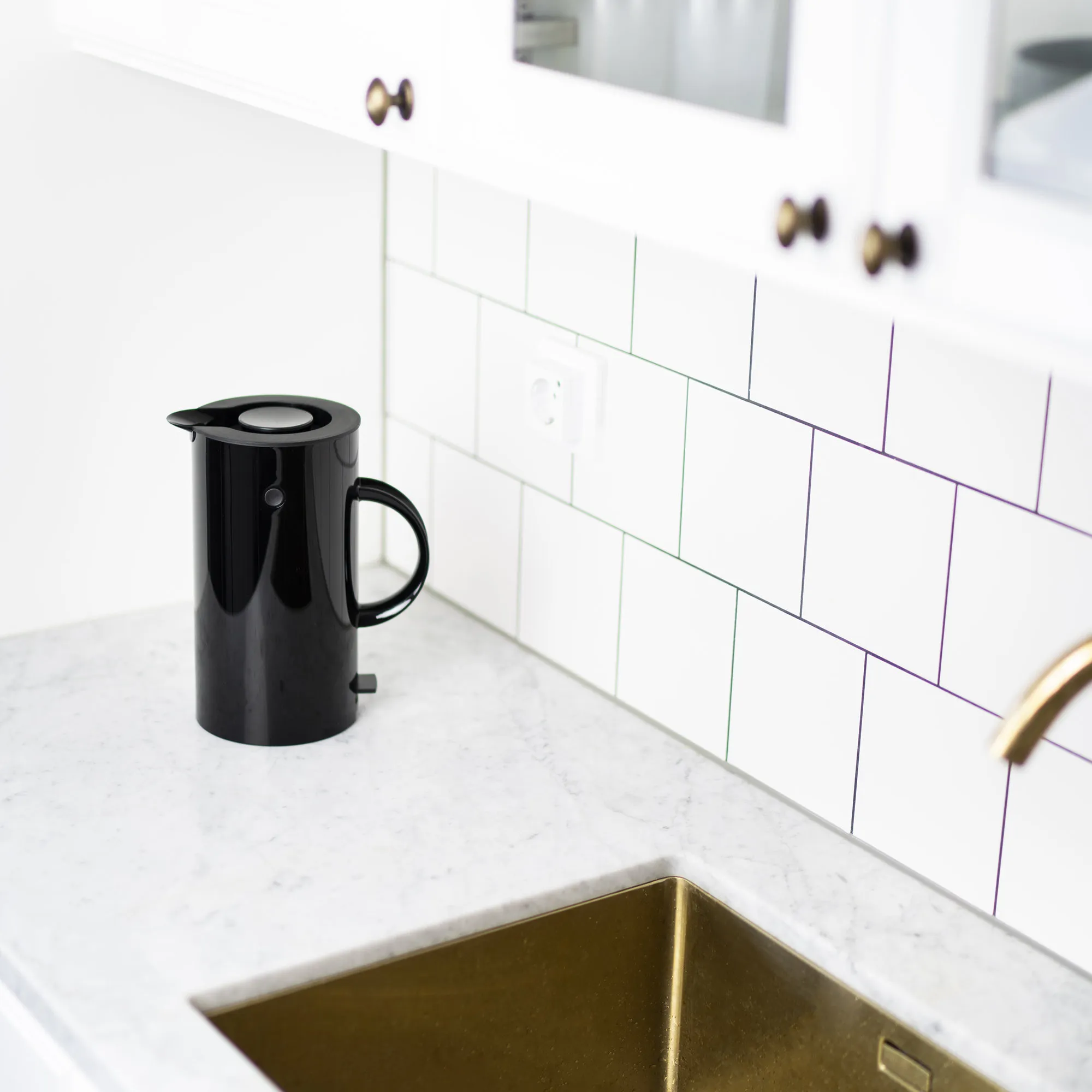 EM77 Elkedel, 1,5 l, produktbillede 2 af 3, Elkedler hos HomeNordic
