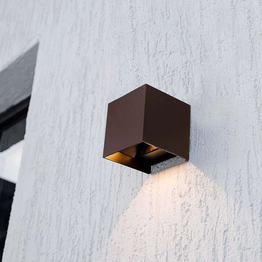 9W LED Solcelle væglampe, Væglamper hos HomeNordic