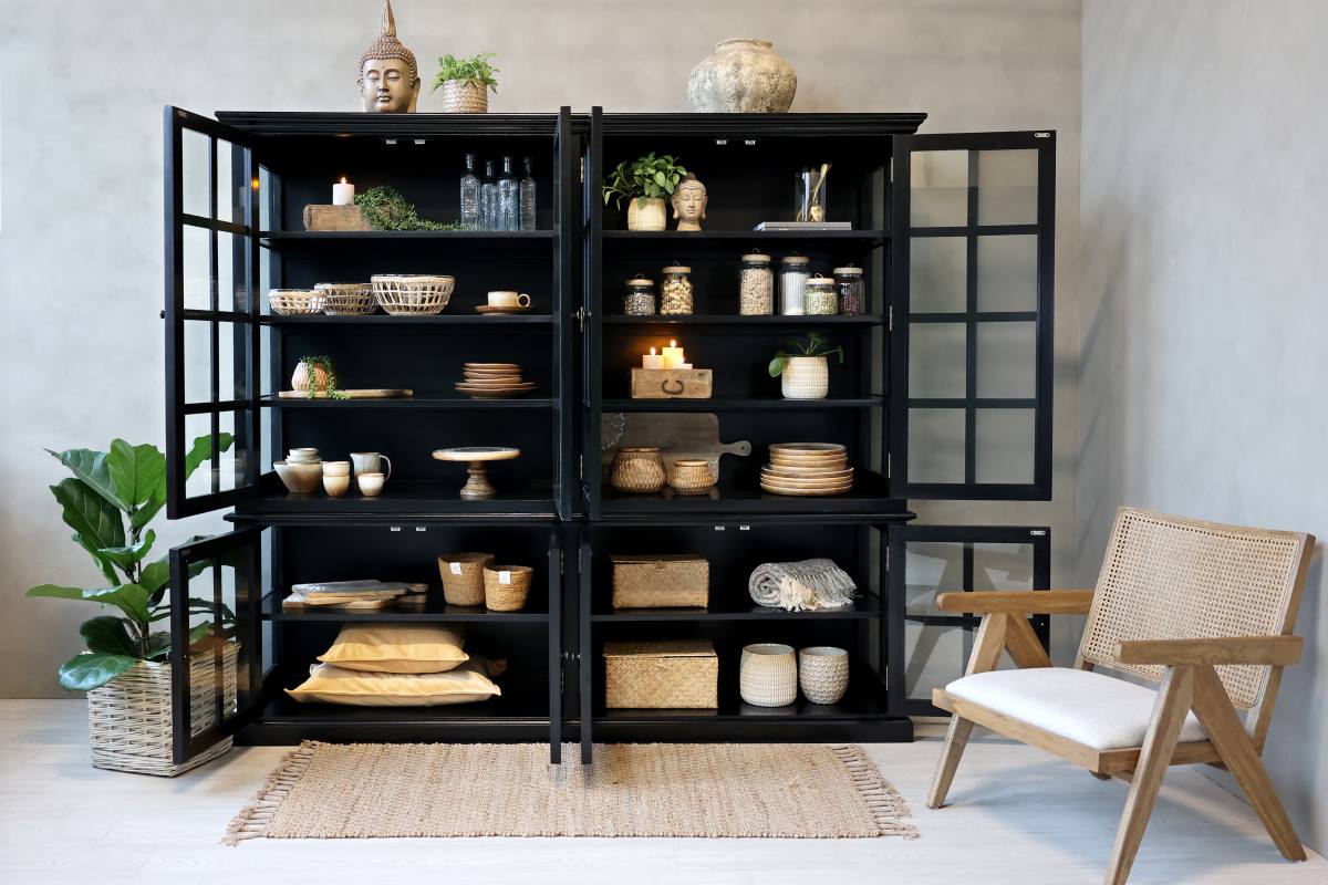 CHIC ANTIQUE MARSEILLE VITRINESKAB M/8 LÅGER SORT, produktbillede 7 af 24, Vitrineskabe hos HomeNordic