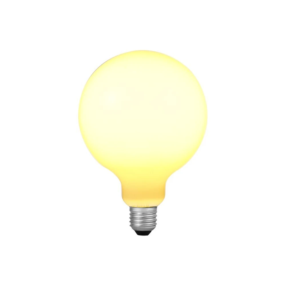 E27 6W dæmpbar LED pære, Pærer hos HomeNordic