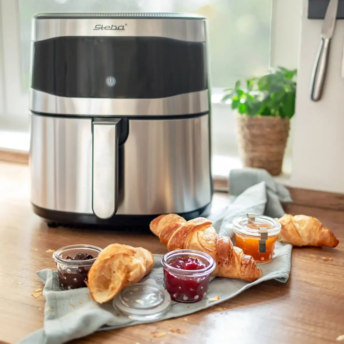 STHF8000FAMILY Airfryer, 8 liter, produktbillede 10 af 11, Airfryers hos HomeNordic