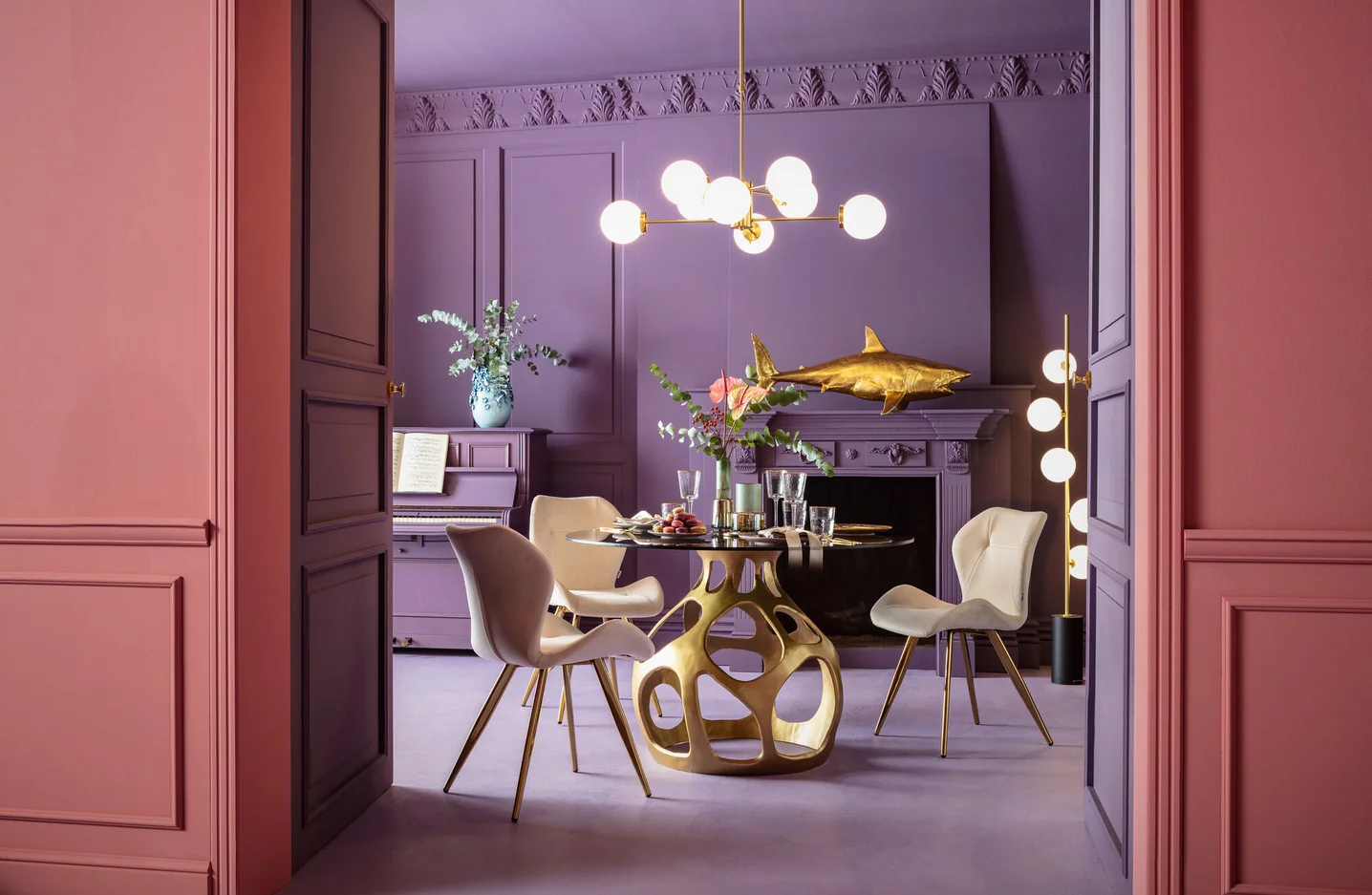 KARE DESIGN Volcano Gold spisebord, rund, produktbillede 10 af 10, Spiseborde hos HomeNordic