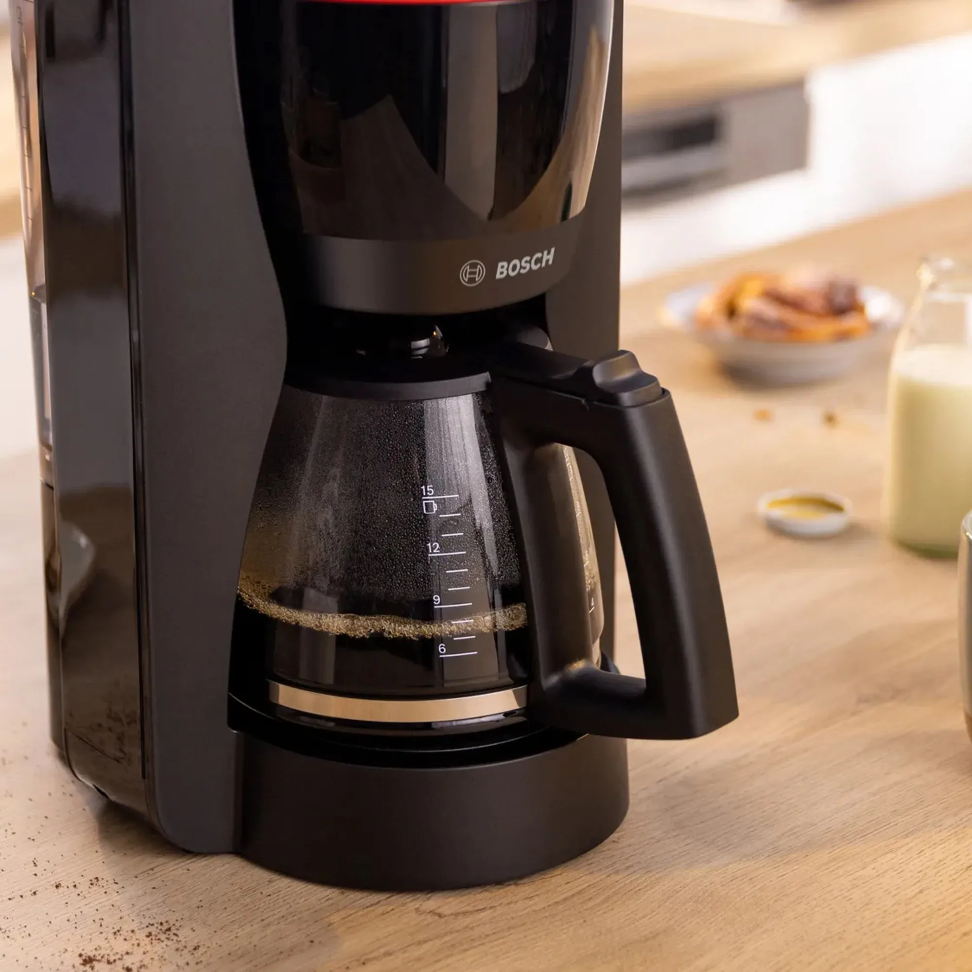 MyMoment Kaffemaskine med glaskande, sort, produktbillede 7 af 7, Kaffemaskiner hos HomeNordic