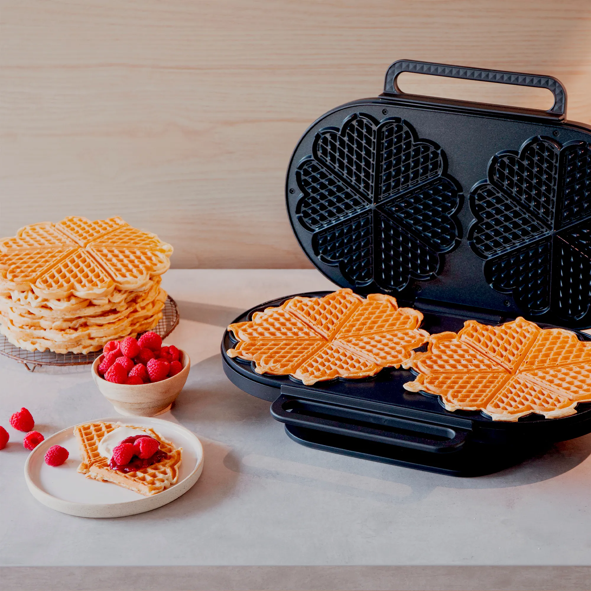 Wilfa WM6DB-220P Grand Double vaffeljern, sort, produktbillede 6 af 6 hos HomeNordic