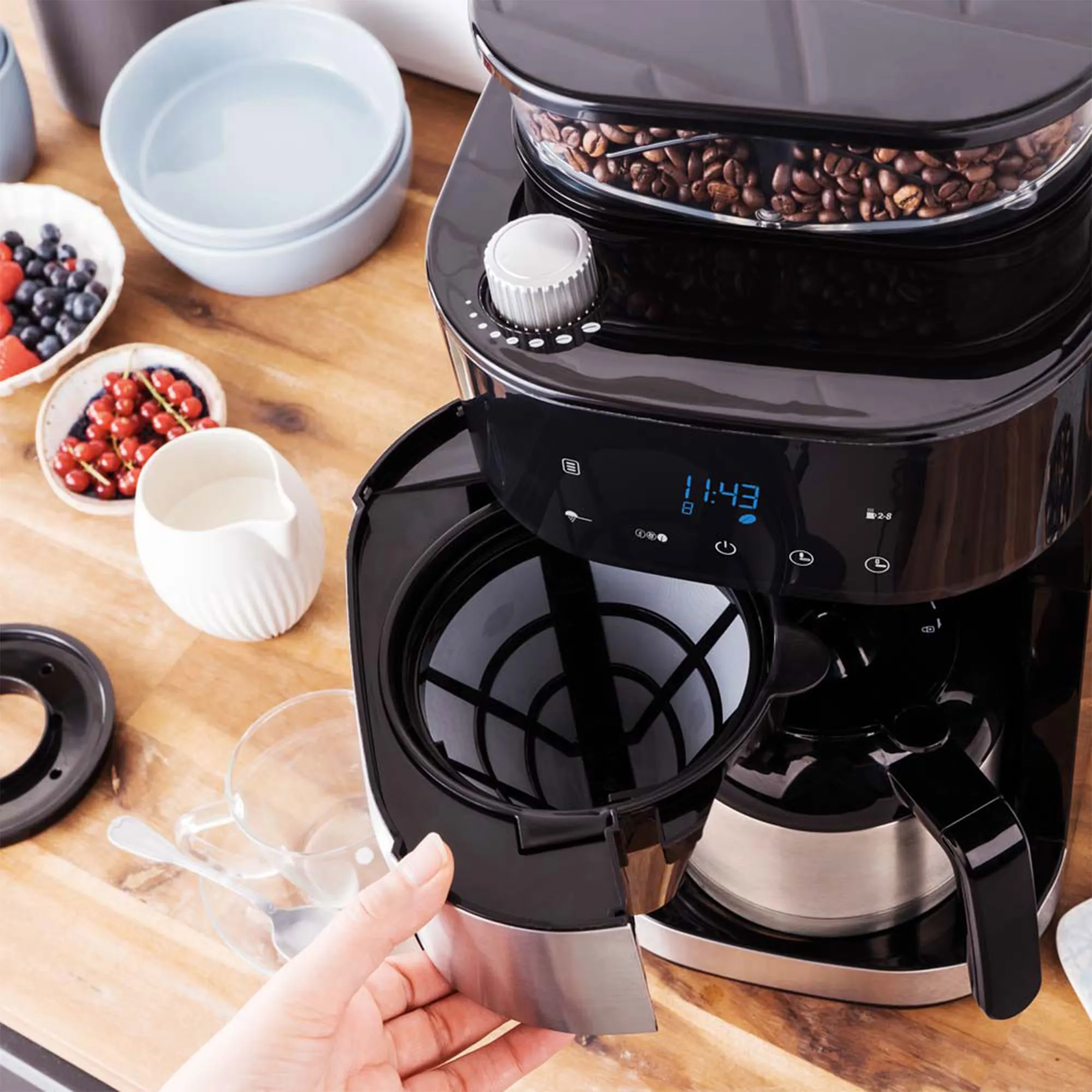 Gastroback Grind & Brew Pro kaffemaskine, produktbillede 5 af 5, Kaffemaskiner hos HomeNordic