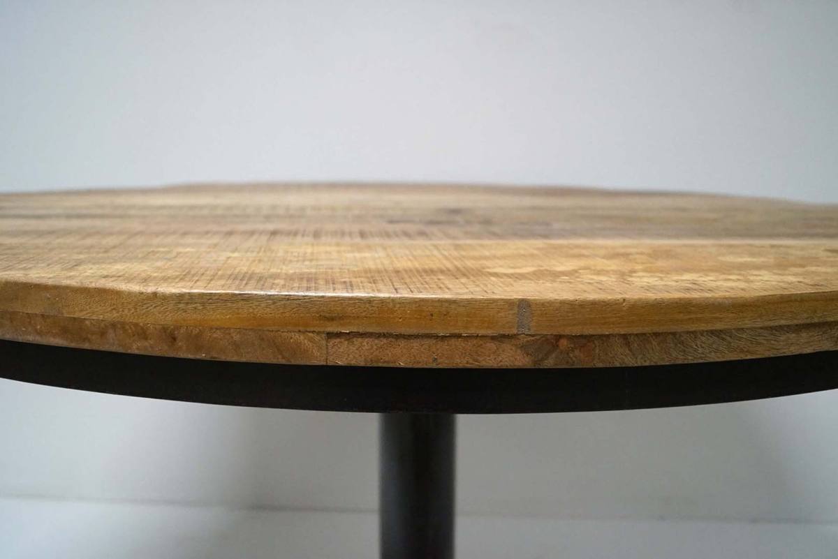 TRADEMARK LIVING JACK SPISEBORD RUNDT, produktbillede 2 af 3, Spiseborde hos HomeNordic