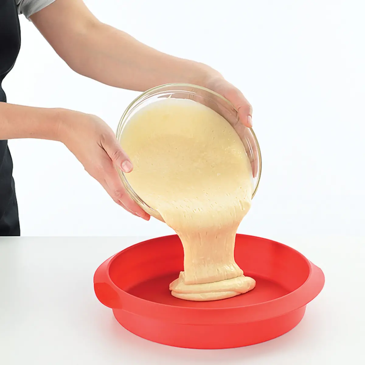 Rund bageform i silikone Ø24 cm, rød, produktbillede 2 af 4, Kageforme hos HomeNordic