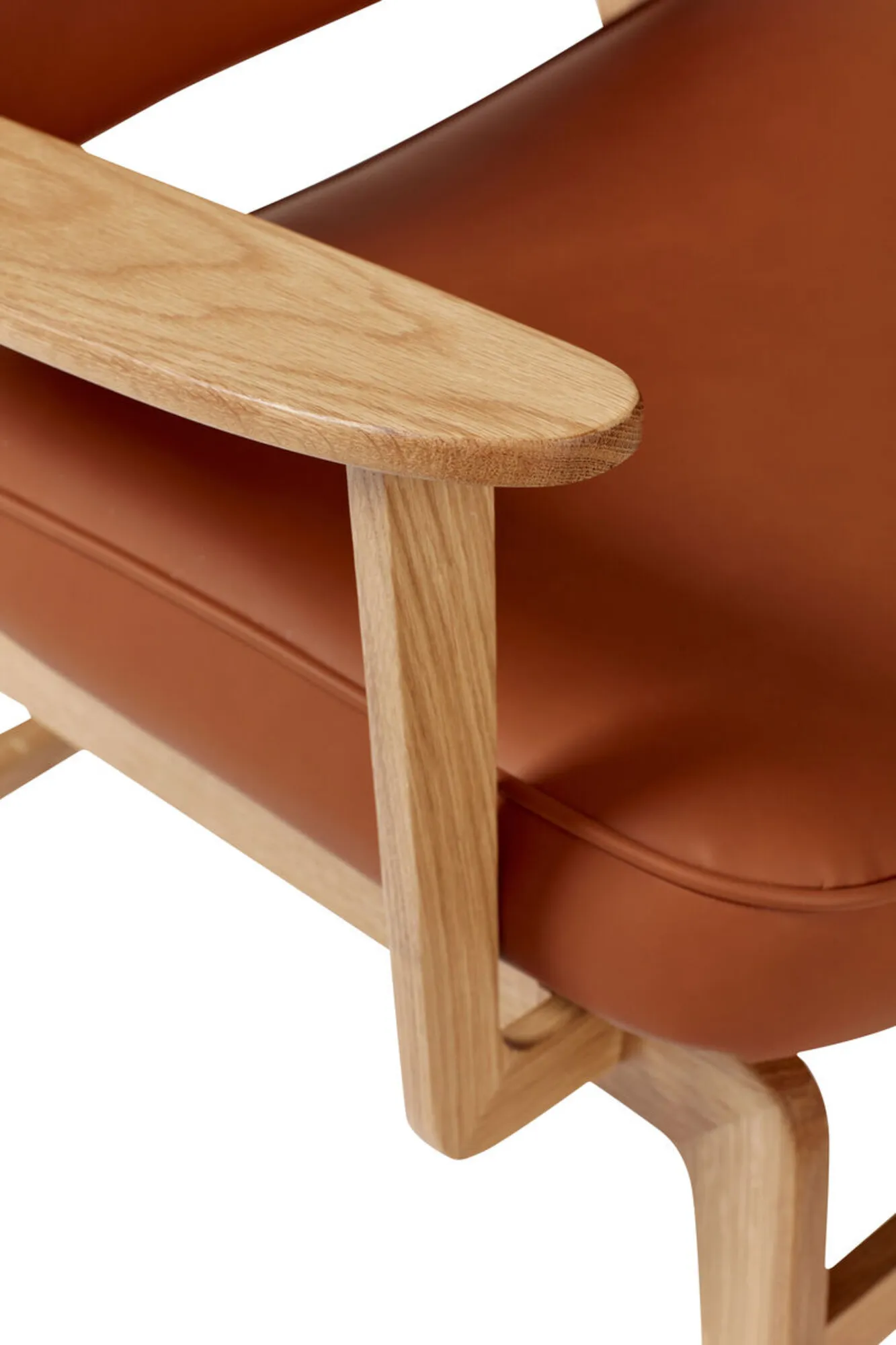 Haze - Loungestol i natur/brun microfiber/egetræ, produktbillede 4 af 5, Lænestole hos HomeNordic