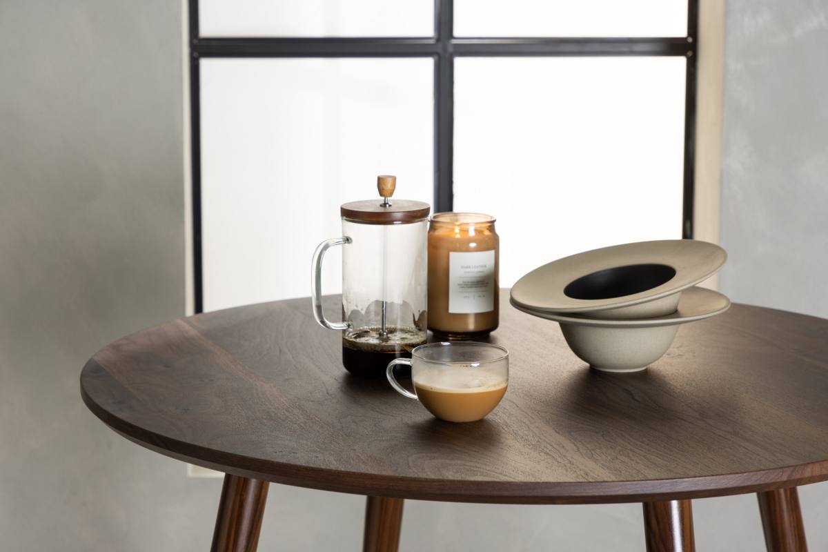 VENTURE DESIGN Sanford spisebord, rund, produktbillede 4 af 6, Spiseborde hos HomeNordic