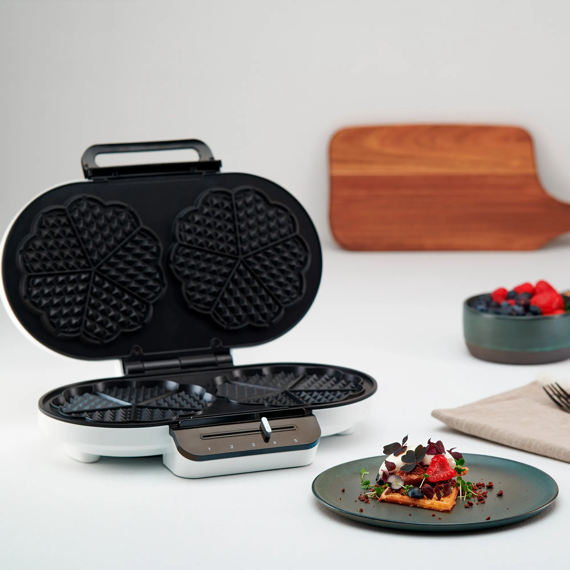 Wilfa WDWA-516WP Tradition Double vaffeljern, hvid, produktbillede 4 af 4 hos HomeNordic