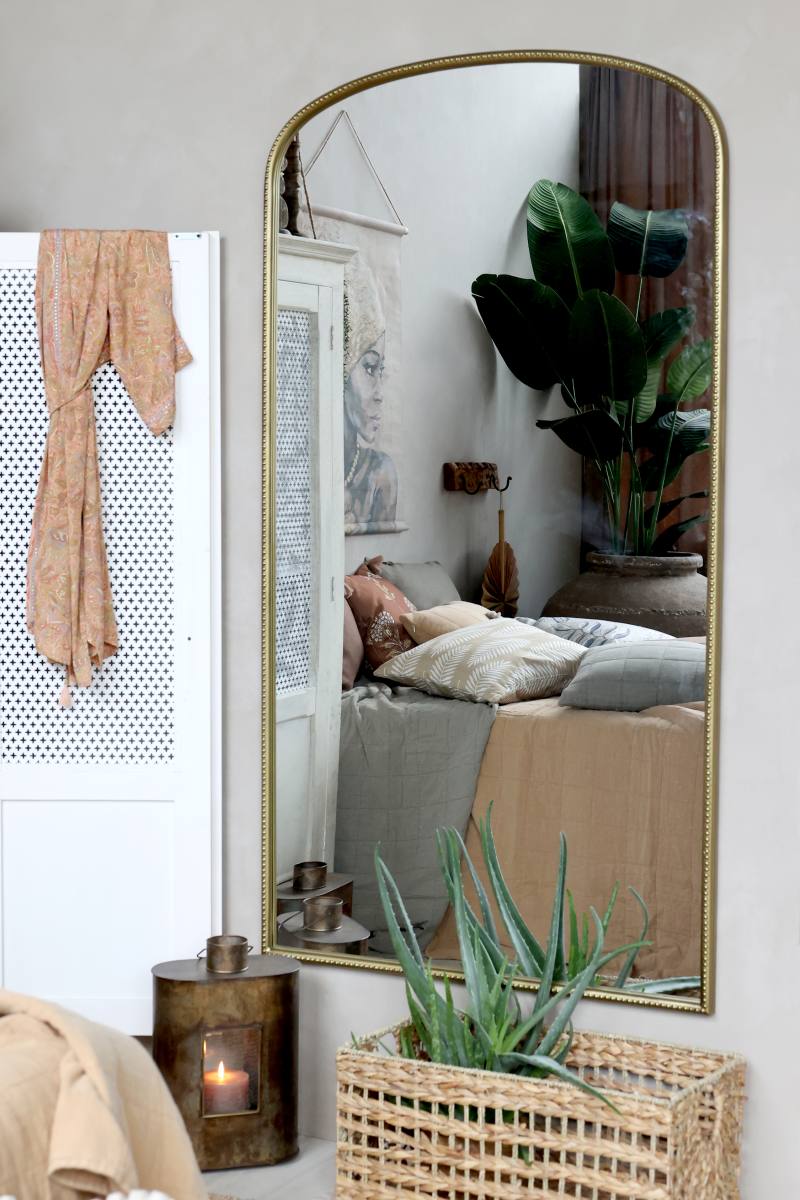 CHIC ANTIQUE SPEJL M/PERLEKANT, produktbillede 5 af 5, Spejle hos HomeNordic