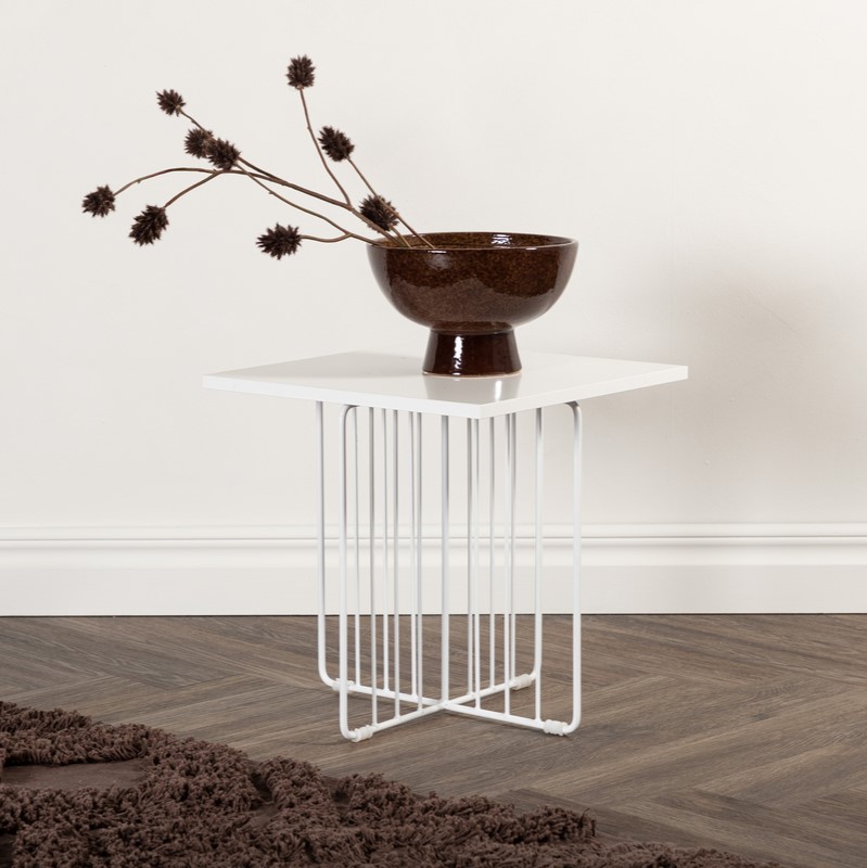 Cawey- Sofabord i stål og topplade, 60 x 60 cm., Moderne designs hos HomeNordic