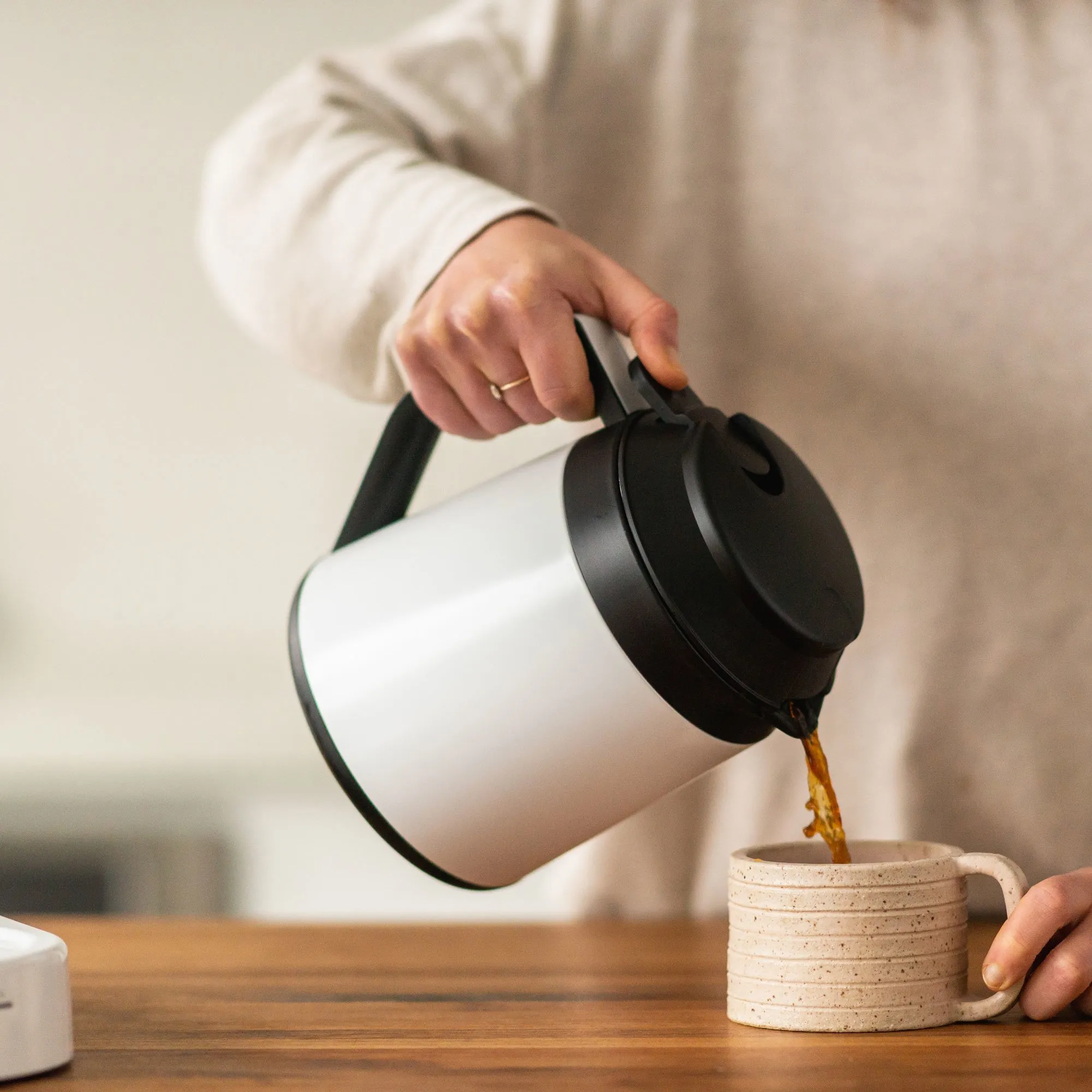 Six kaffemaskine 1,25 liter, hvid, produktbillede 12 af 12, Kaffemaskiner hos HomeNordic