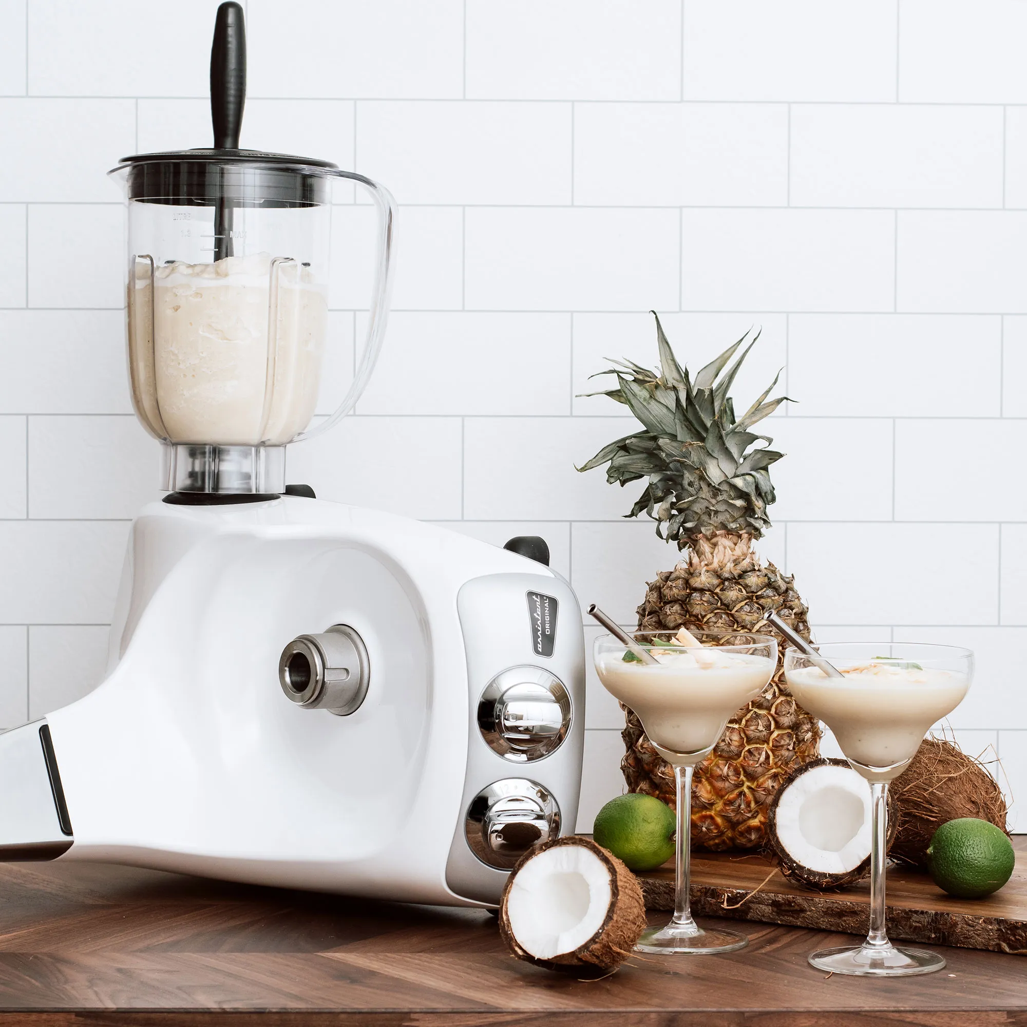 Assistent AKM6230 + mixerkanna & citruspress, light créme, produktbillede 23 af 24, Røremaskiner hos HomeNordic