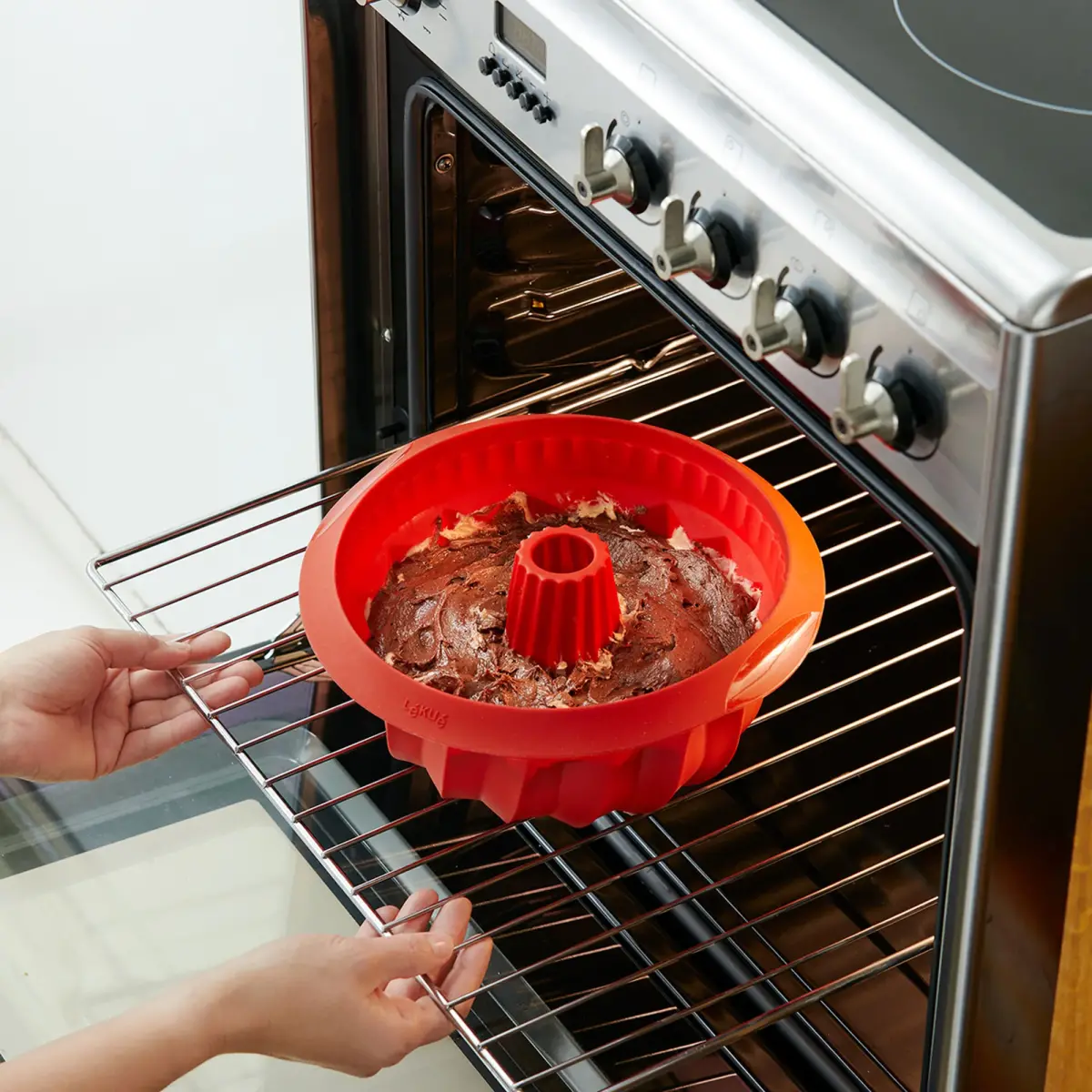 Savarin spiralform 20 cm, rød, produktbillede 3 af 5, Kageforme hos HomeNordic