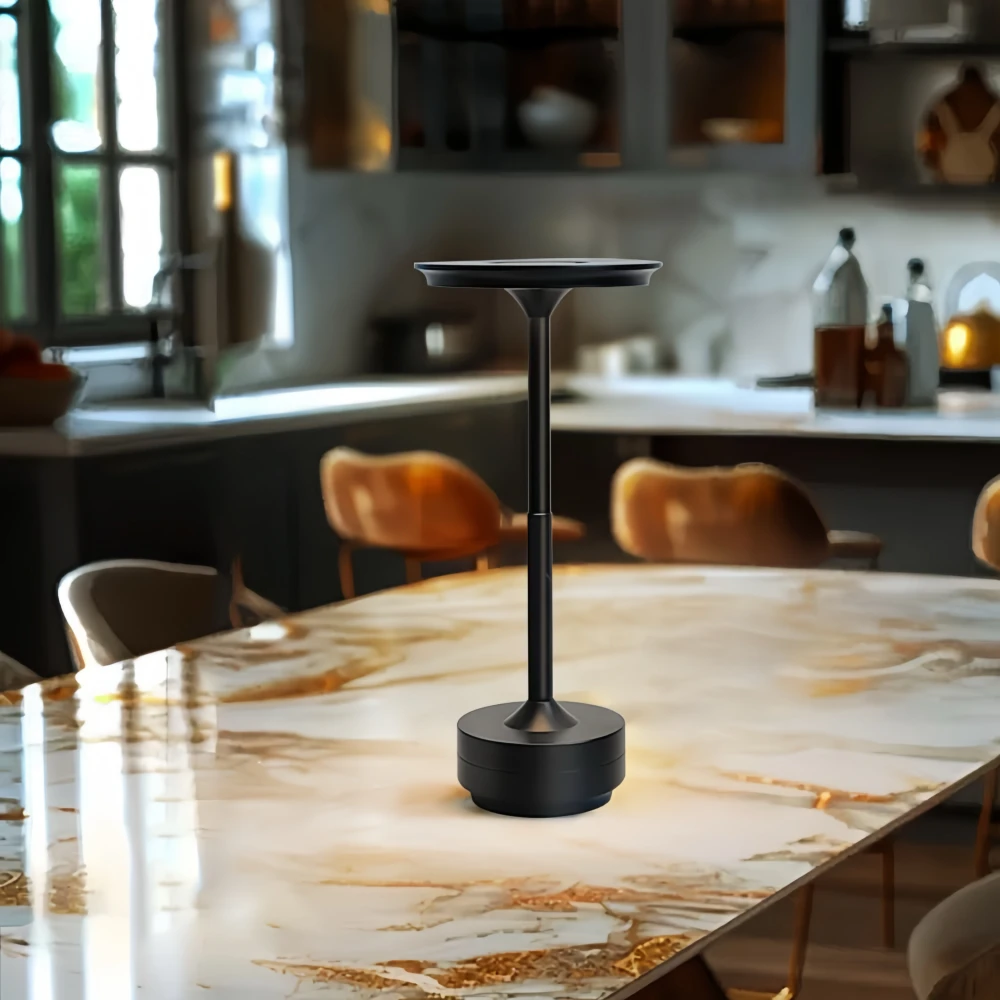 Opladelig LED bordlampe, Bordlamper hos HomeNordic