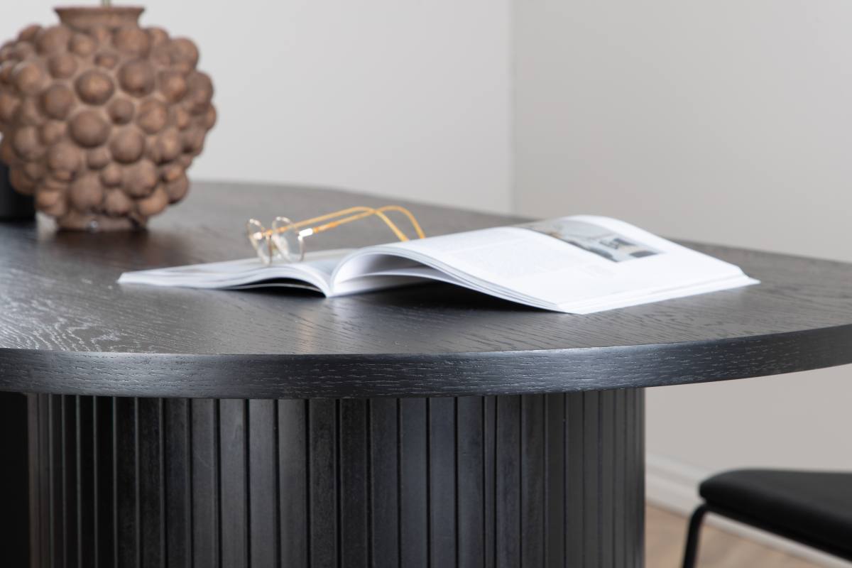 VENTURE DESIGN Bianca spisebord, oval, produktbillede 10 af 14, Spiseborde hos HomeNordic