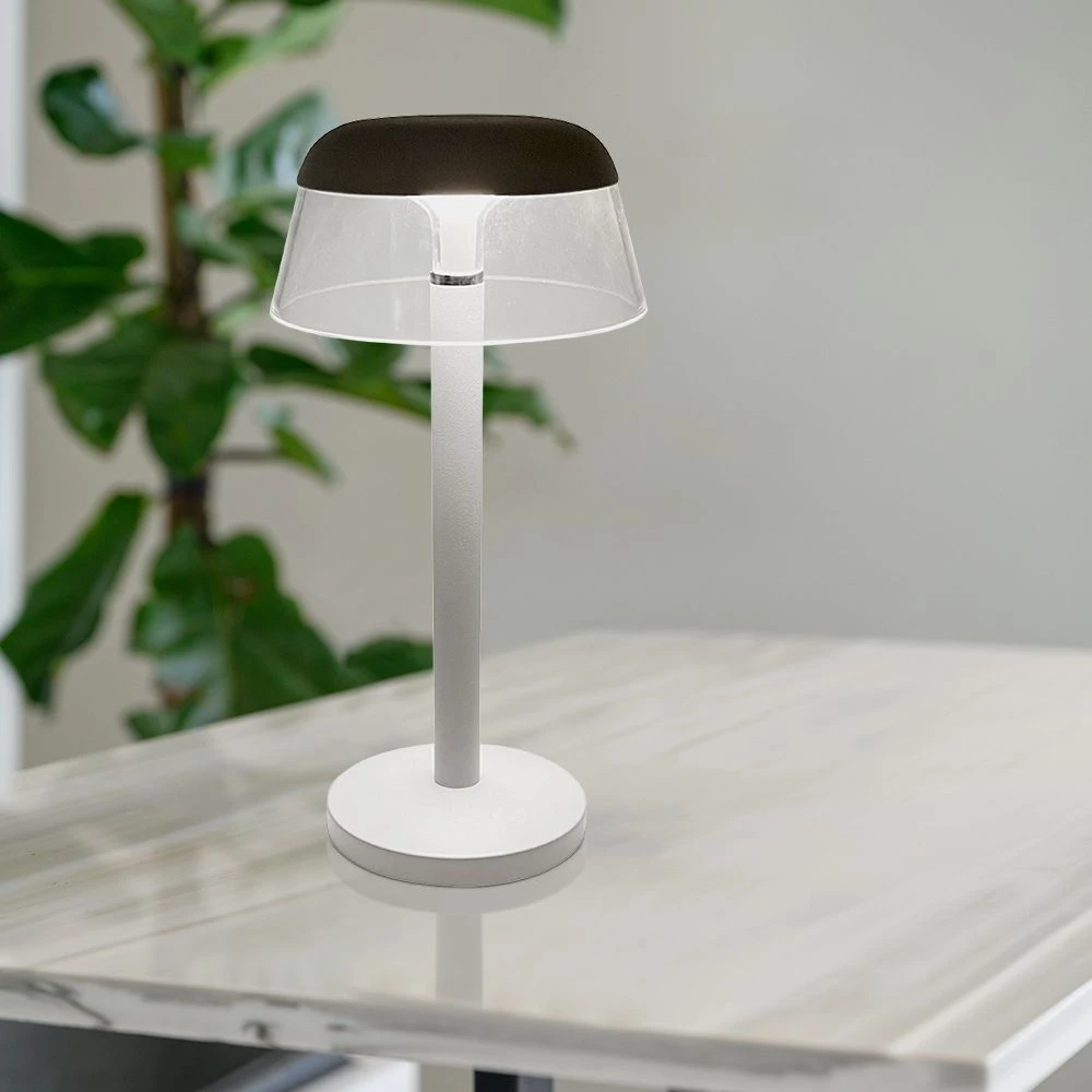 3W genopladelig LED bordlampe, Bordlamper hos HomeNordic
