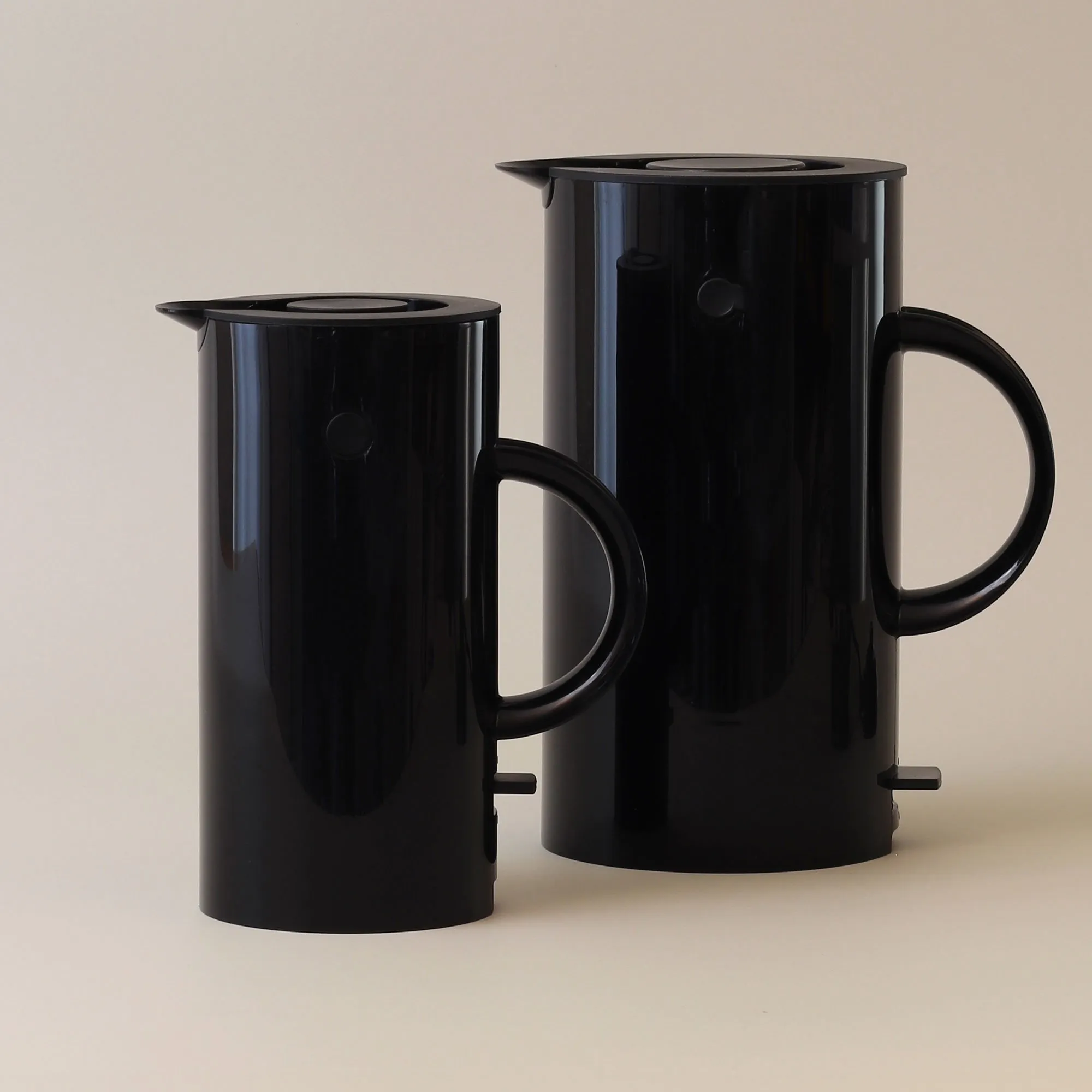 EM77 Elkedel 0,5 liter, sort, produktbillede 4 af 4, Elkedler hos HomeNordic