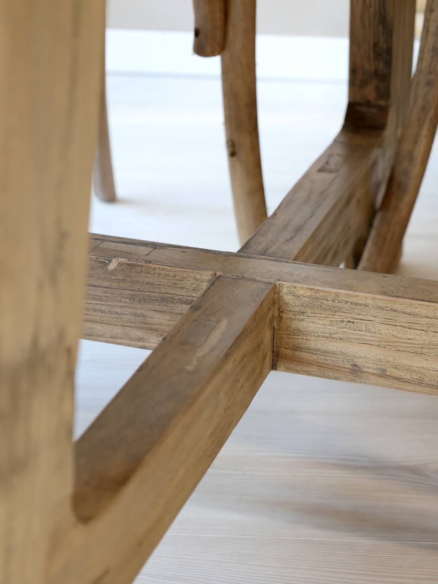 CHIC ANTIQUE MARSEILLE SPISEBORD GENBRUGSTRÆ, produktbillede 6 af 7, Spiseborde hos HomeNordic