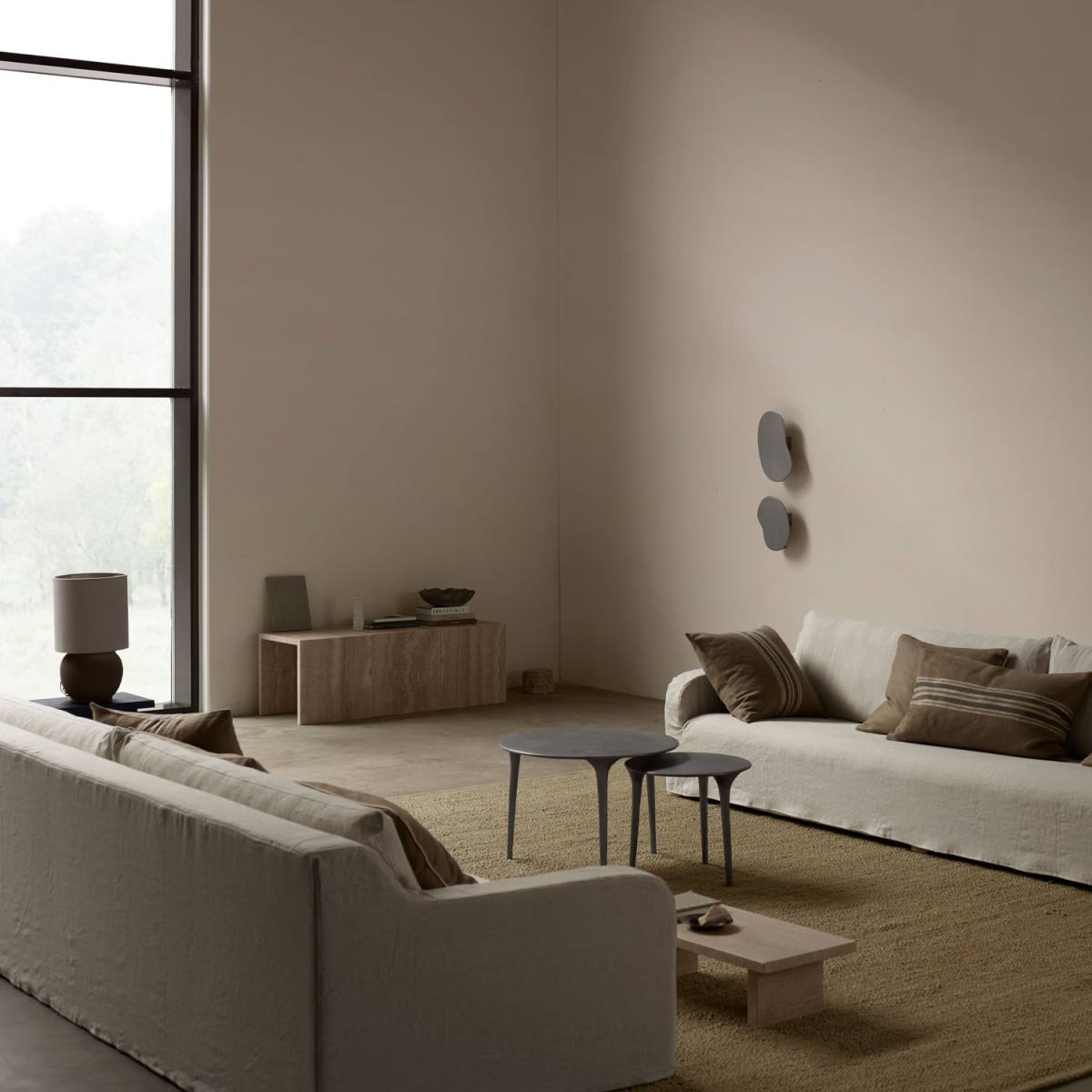 TINE K HOME FEELTABLE RAW ALU, produktbillede 2 af 2, Sideborde hos HomeNordic
