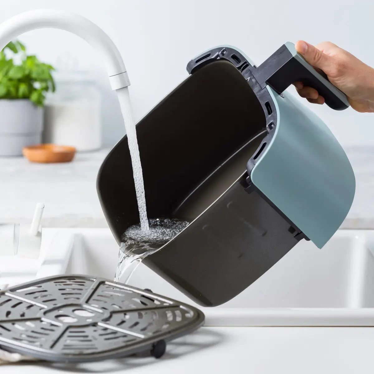 Bistro Airfryer XL smokey blue, produktbillede 5 af 5, Airfryers hos HomeNordic