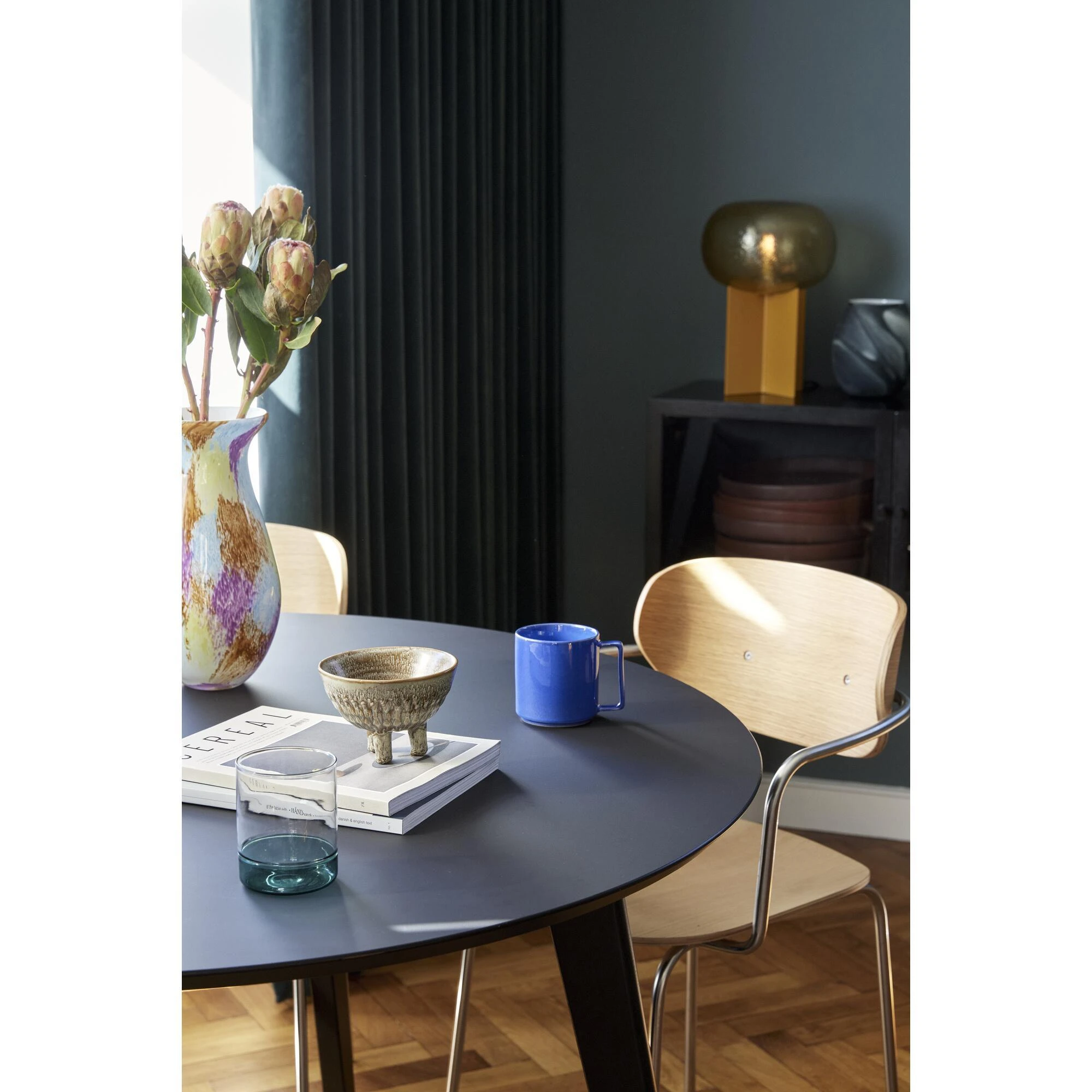Stay Spisebord Rund, produktbillede 2 af 7, Spiseborde hos HomeNordic
