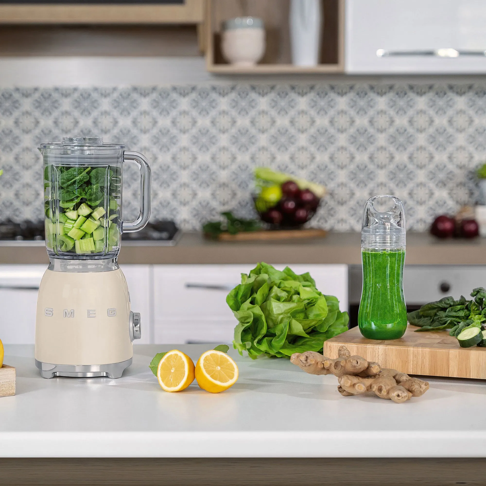 Tritan Renew blender 1,5 liter, creme, produktbillede 5 af 6, Blendere hos HomeNordic