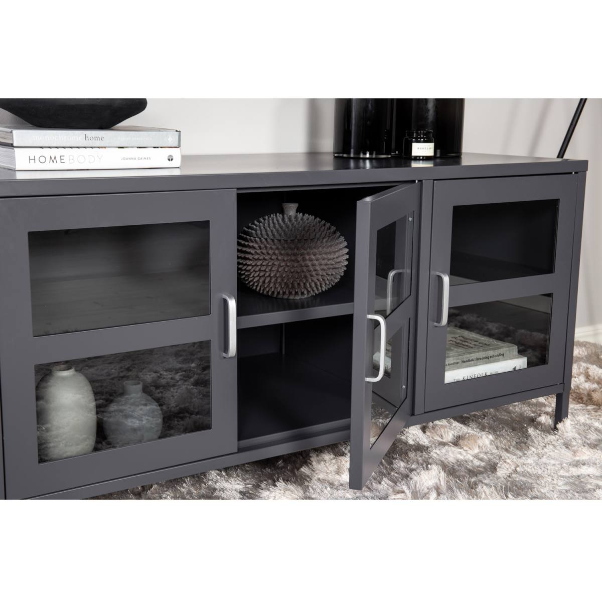 VENTURE DESIGN Acero TV-bord, m. 3 låger og 2 hylder, produktbillede 2 af 6, TV-borde hos HomeNordic