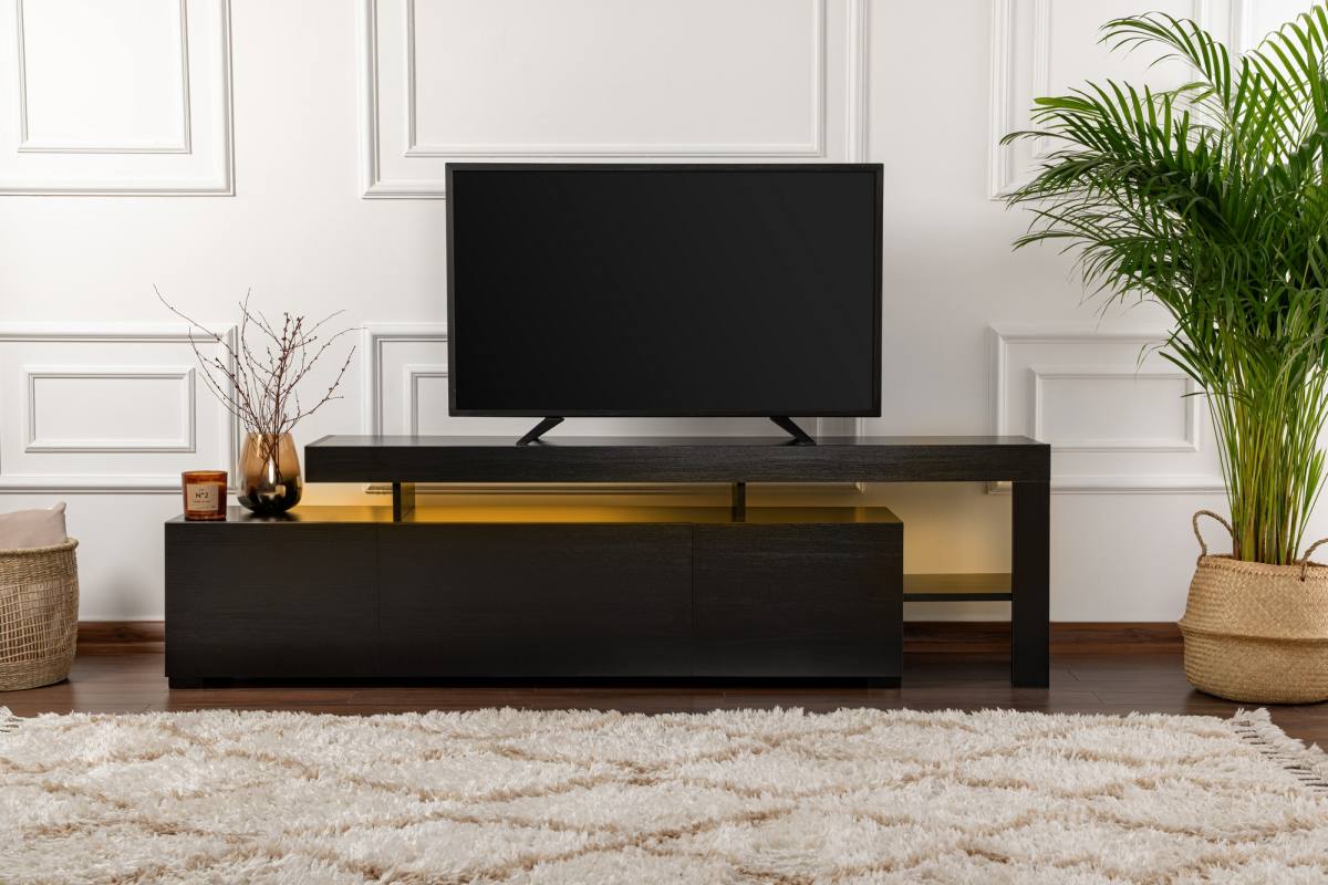 NORDVÄRK Beliz TV-bord, m. PVC-kantbånd LED-lys, produktbillede 2 af 13, TV-borde hos HomeNordic