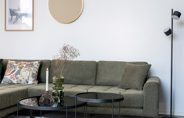 Riviera lounge sofa olivengrøn venstre vendt. Længde 290 cm, produktbillede 4 af 8, Sofaer hos HomeNordic