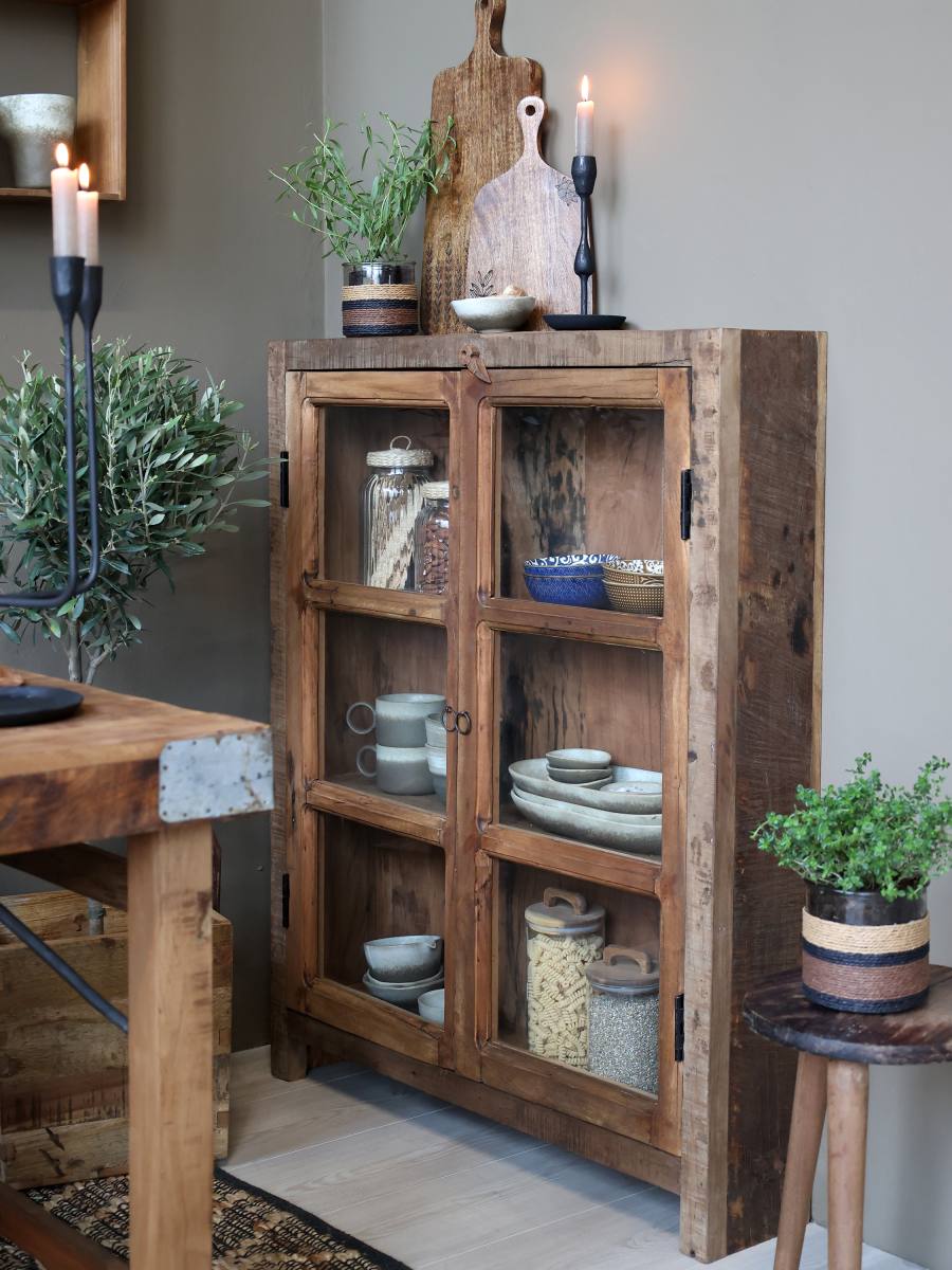 CHIC ANTIQUE GRIMAUD VITRINESKAB NATUR, produktbillede 4 af 7, Vitrineskabe hos HomeNordic
