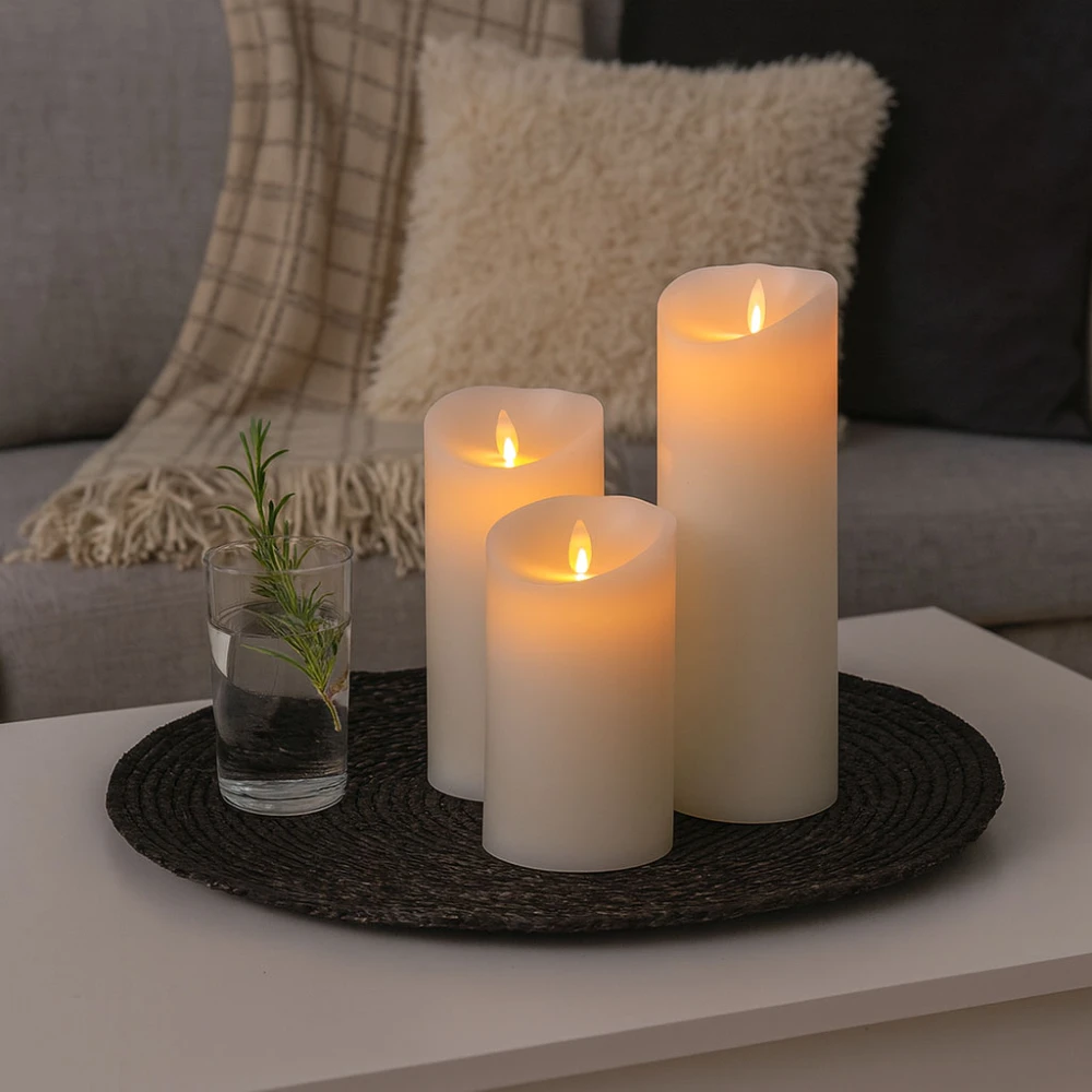 LED Bloklys XL, 3 stk, Ø10cm, 17,5/22,5/30cm høj, bevægelig flamme, hvid hos HomeNordic