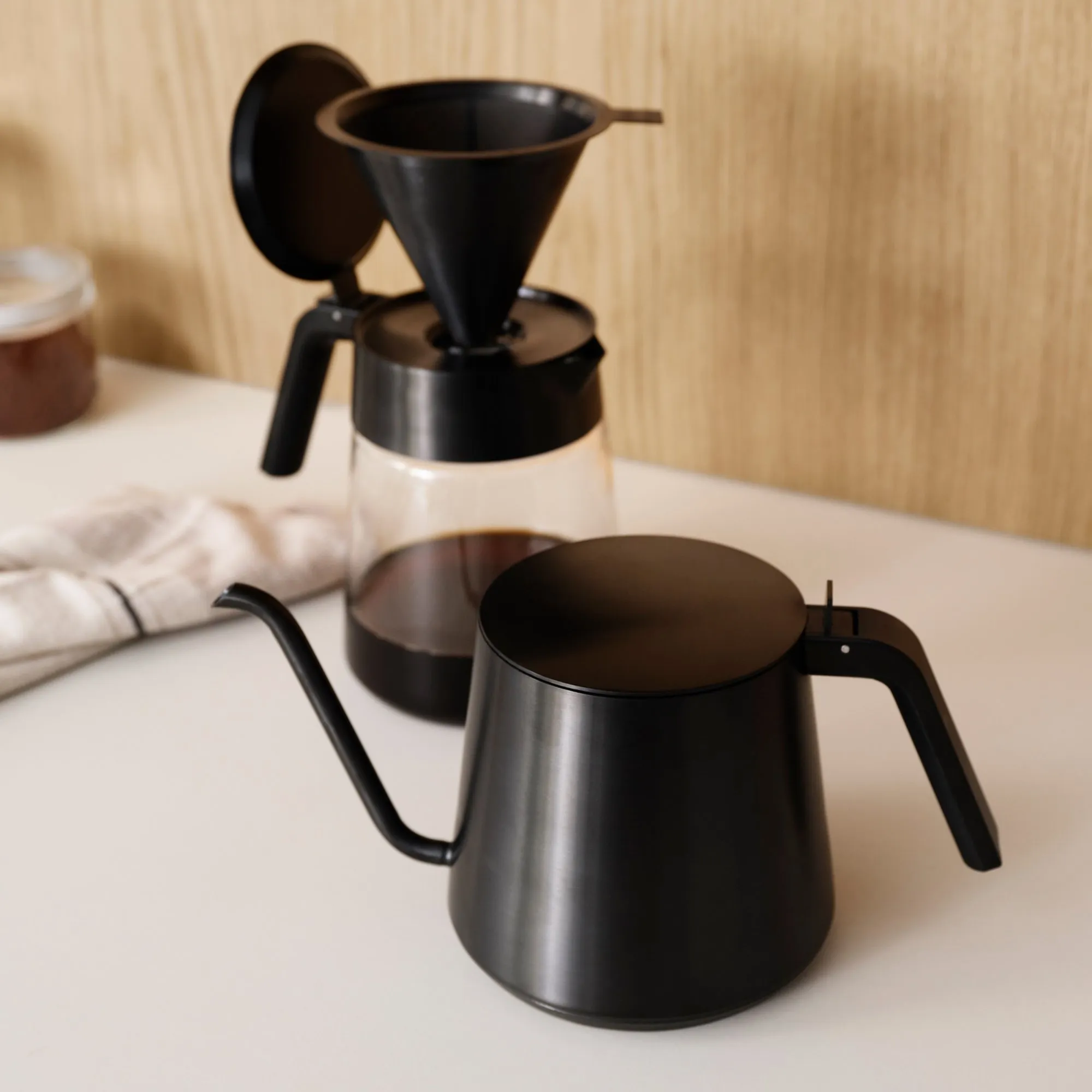 Nohr slow brew kaffetragt, black metallic, produktbillede 4 af 4, Kaffemaskiner hos HomeNordic