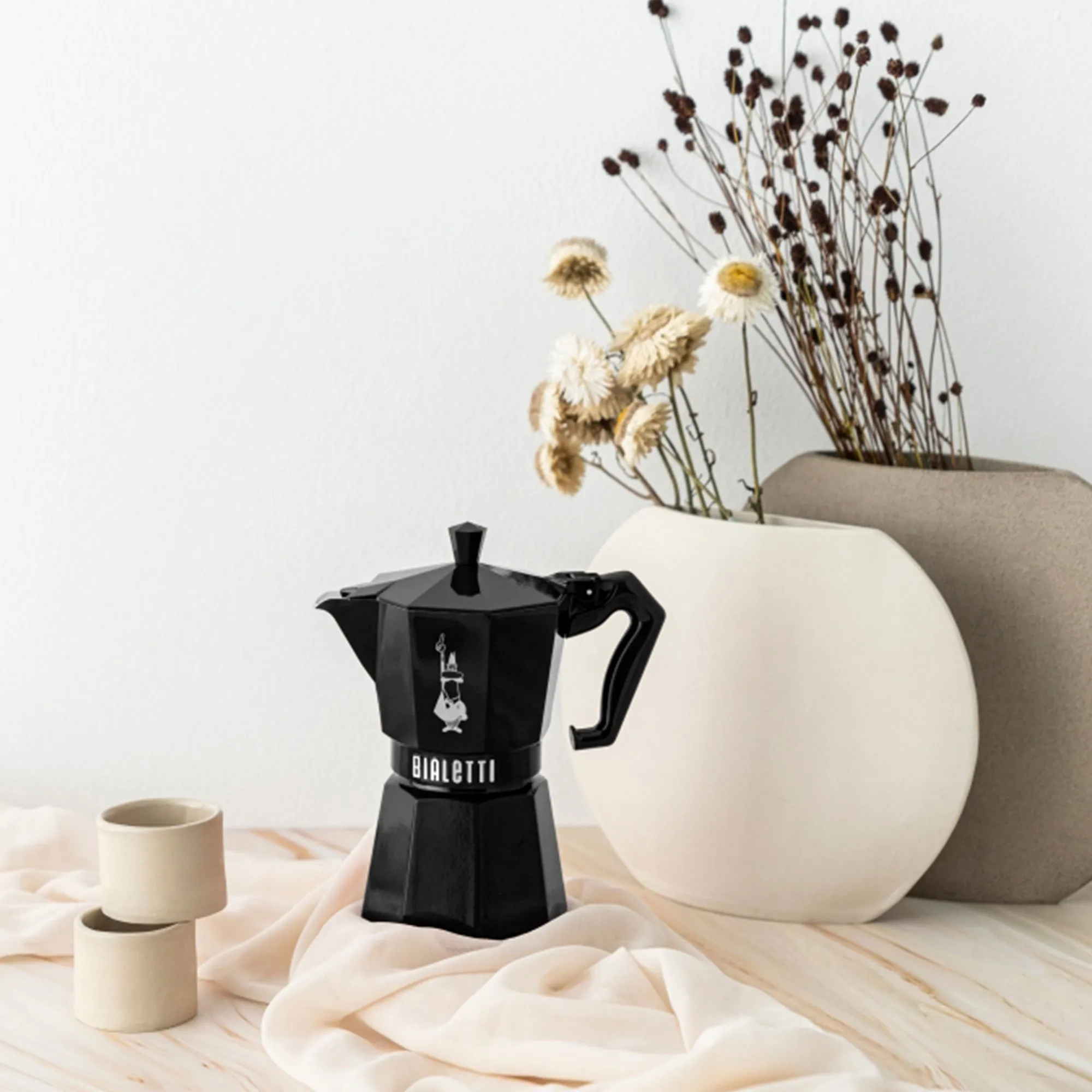 Mokkabrygger 6 kopper, sort, produktbillede 2 af 3, Kaffemaskiner hos HomeNordic