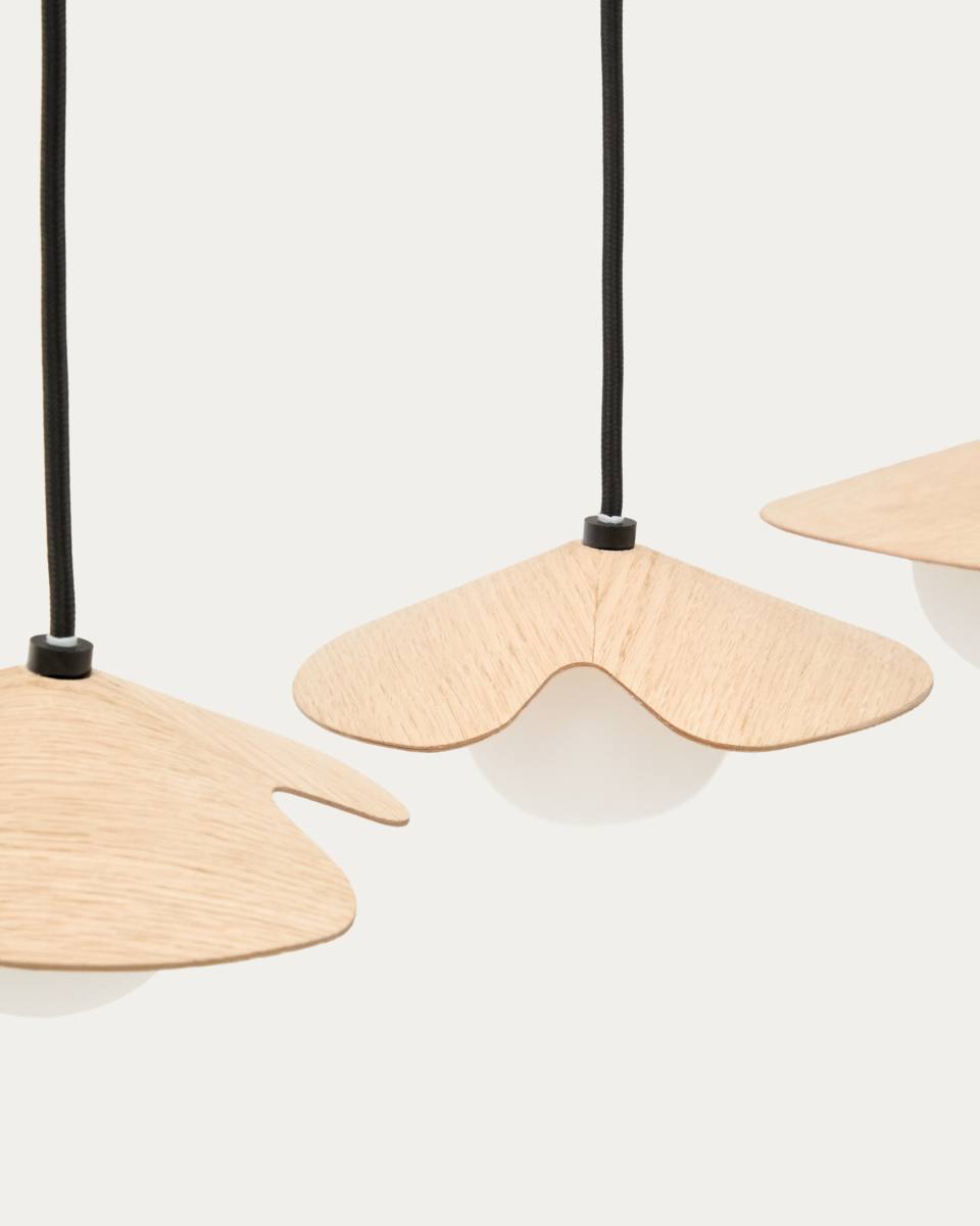 KAVE HOME Wilara loftlampe, m. 3 hvide røgglaskugler, produktbillede 4 af 4, Loftlamper hos HomeNordic