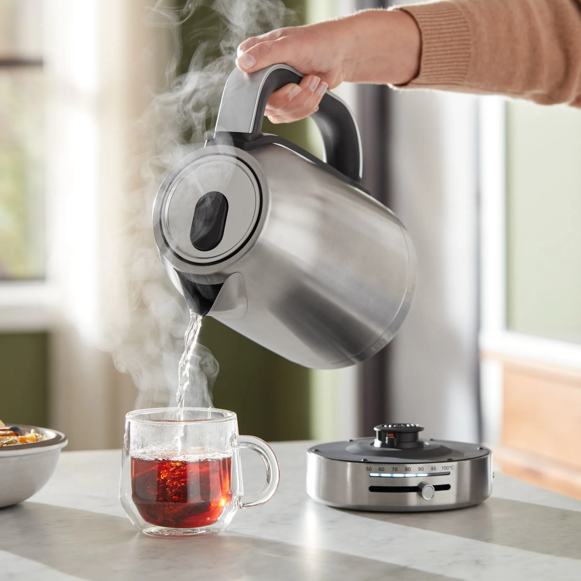5KEK1701ESX Elkedel 1,7 liter, stainless steel, produktbillede 6 af 6, Elkedler hos HomeNordic