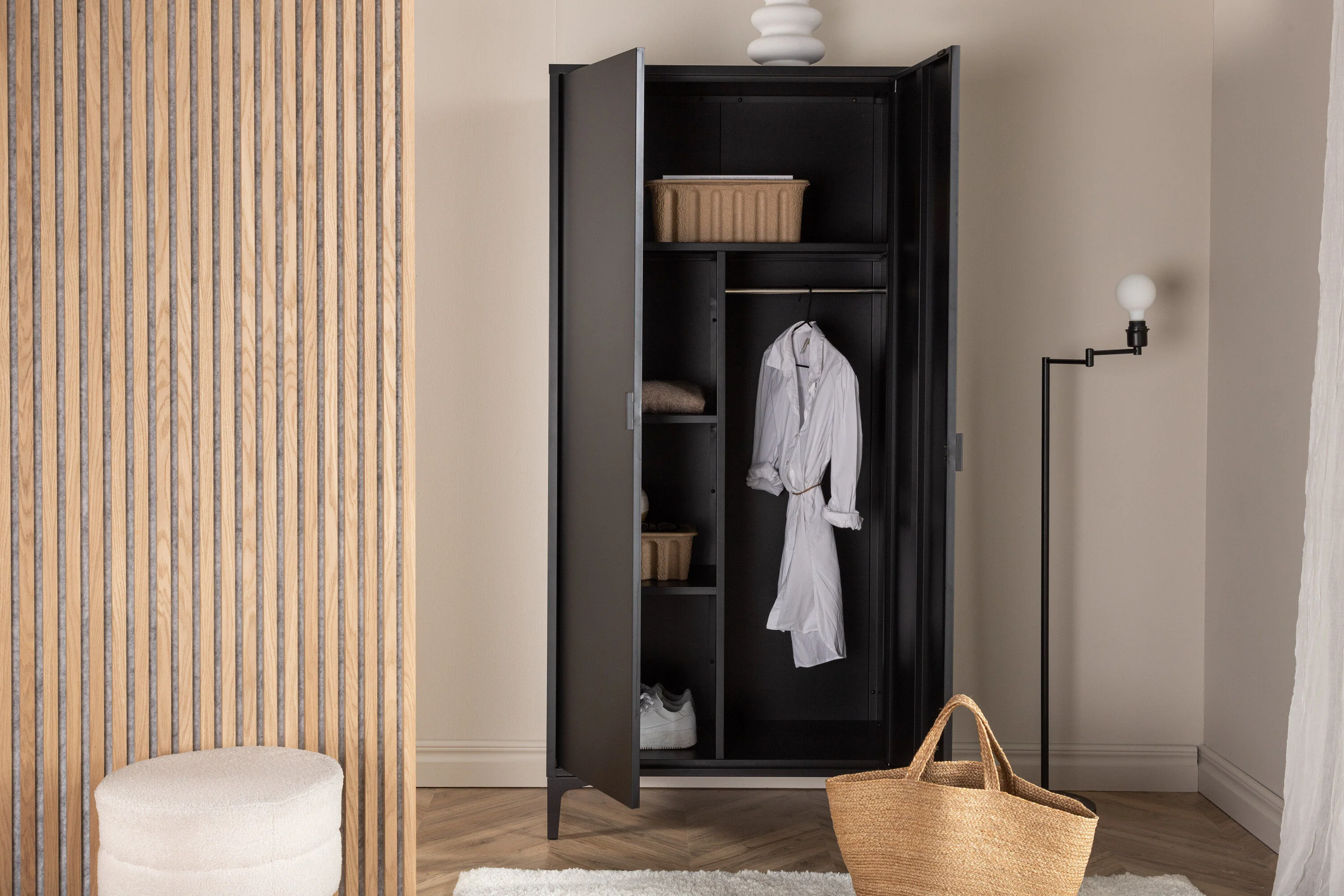 Venture Home, produktbillede 4 af 20, Garderobeskabe hos HomeNordic