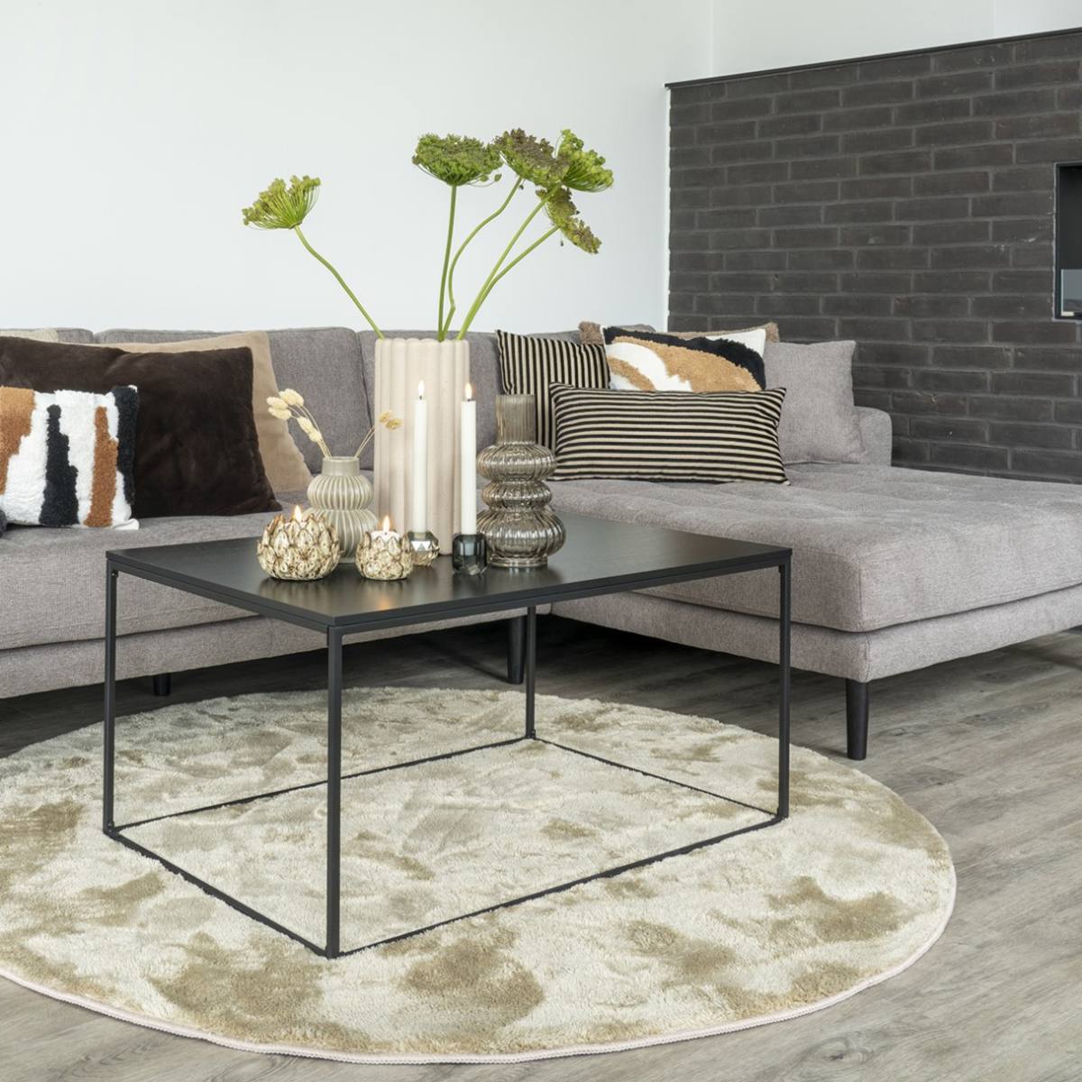 Zeta - Sofabord i sort metal og sort plade, Moderne designs hos HomeNordic