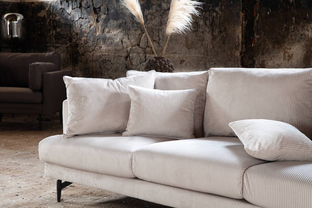 Warden - Sofa 3-personers i polyester fløjl, produktbillede 5 af 12, Sofaer hos HomeNordic
