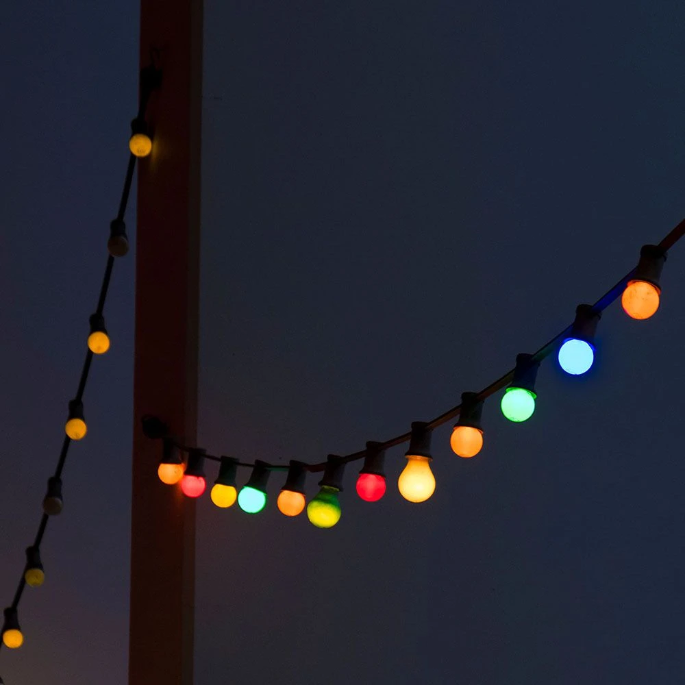 7m LED lyskæde med 15 RGB pærer hos HomeNordic