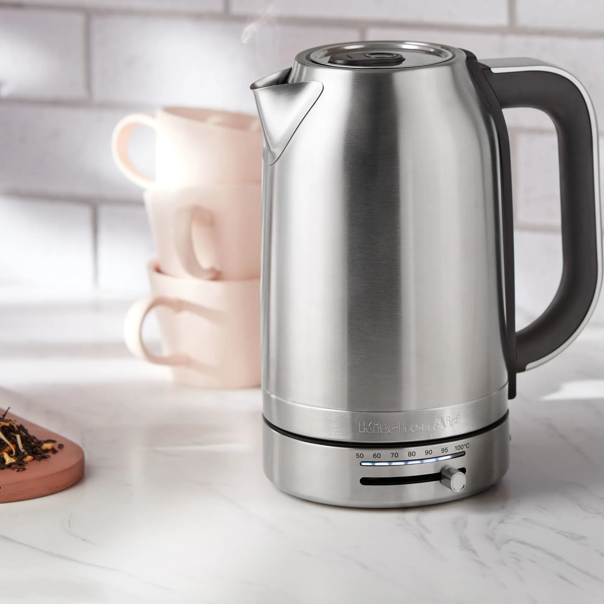 5KEK1701ESX Elkedel 1,7 liter, stainless steel, produktbillede 5 af 6, Elkedler hos HomeNordic