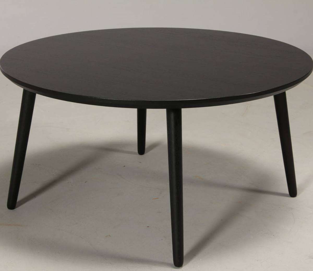 CT 10 - Sofabord i massiv sortlakeret eg, to størrelser, produktbillede 2 af 13, Nordisk design hos HomeNordic